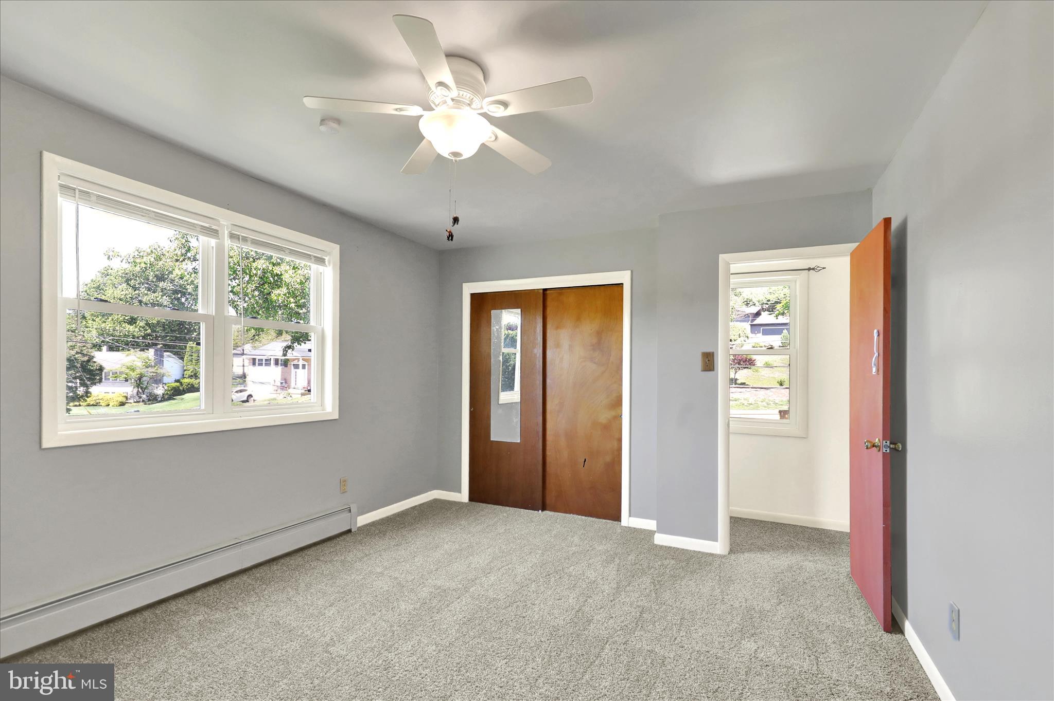 CRESTWOOD - Residential