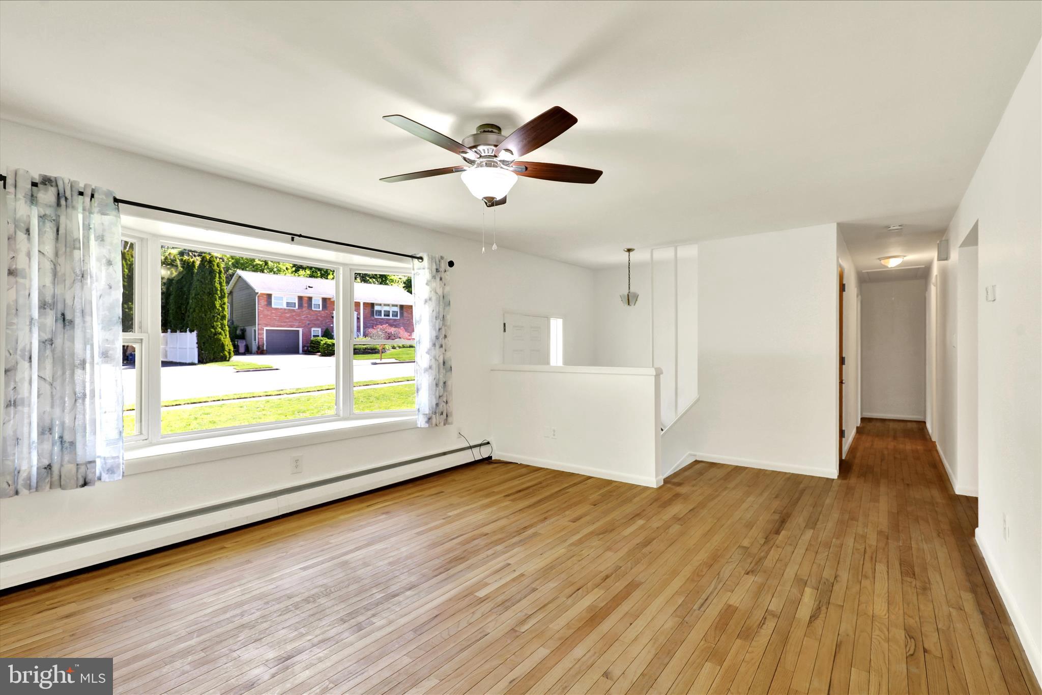 CRESTWOOD - Residential