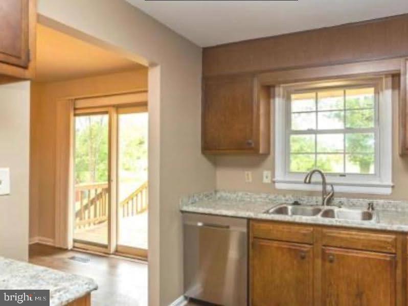 SHERATON HILLS EAST - Residential Lease