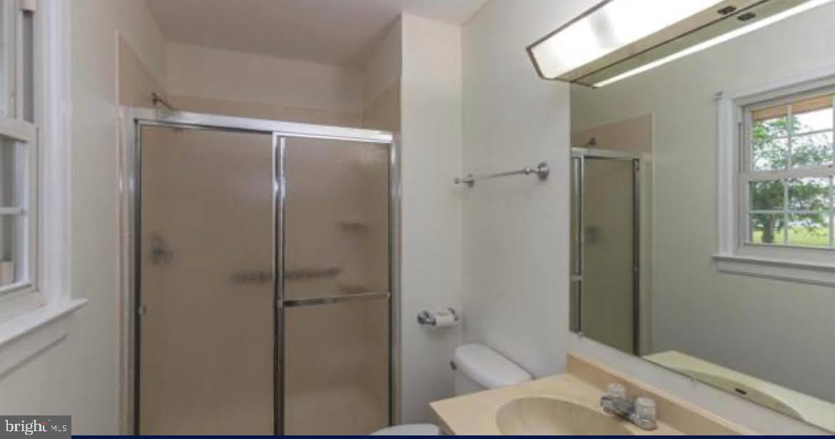 SHERATON HILLS EAST - Residential Lease