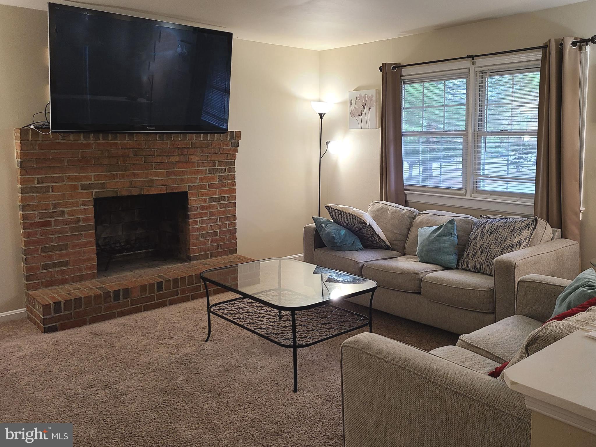 SHERATON HILLS EAST - Residential Lease