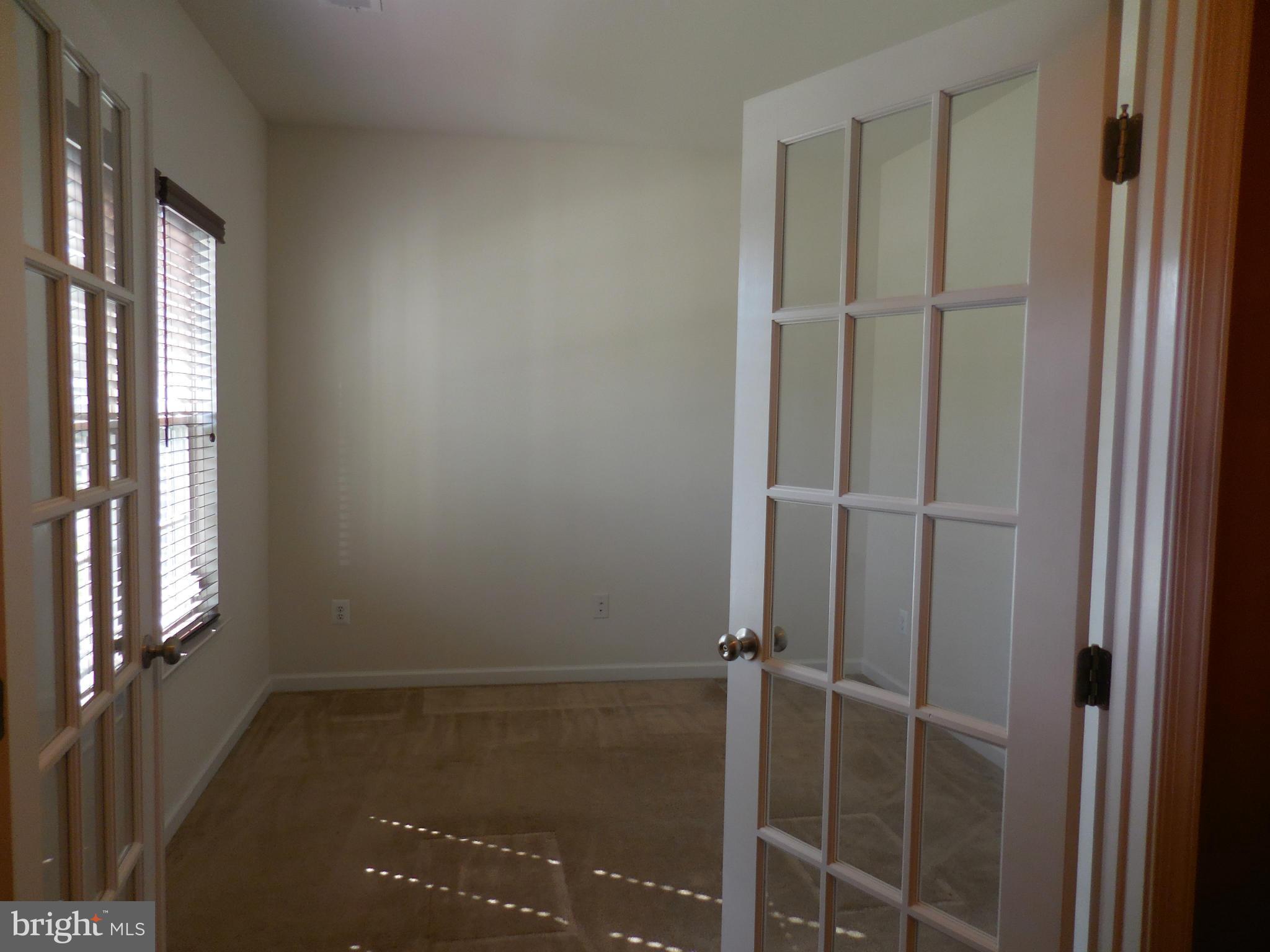 PIEDMONT MEWS - Residential