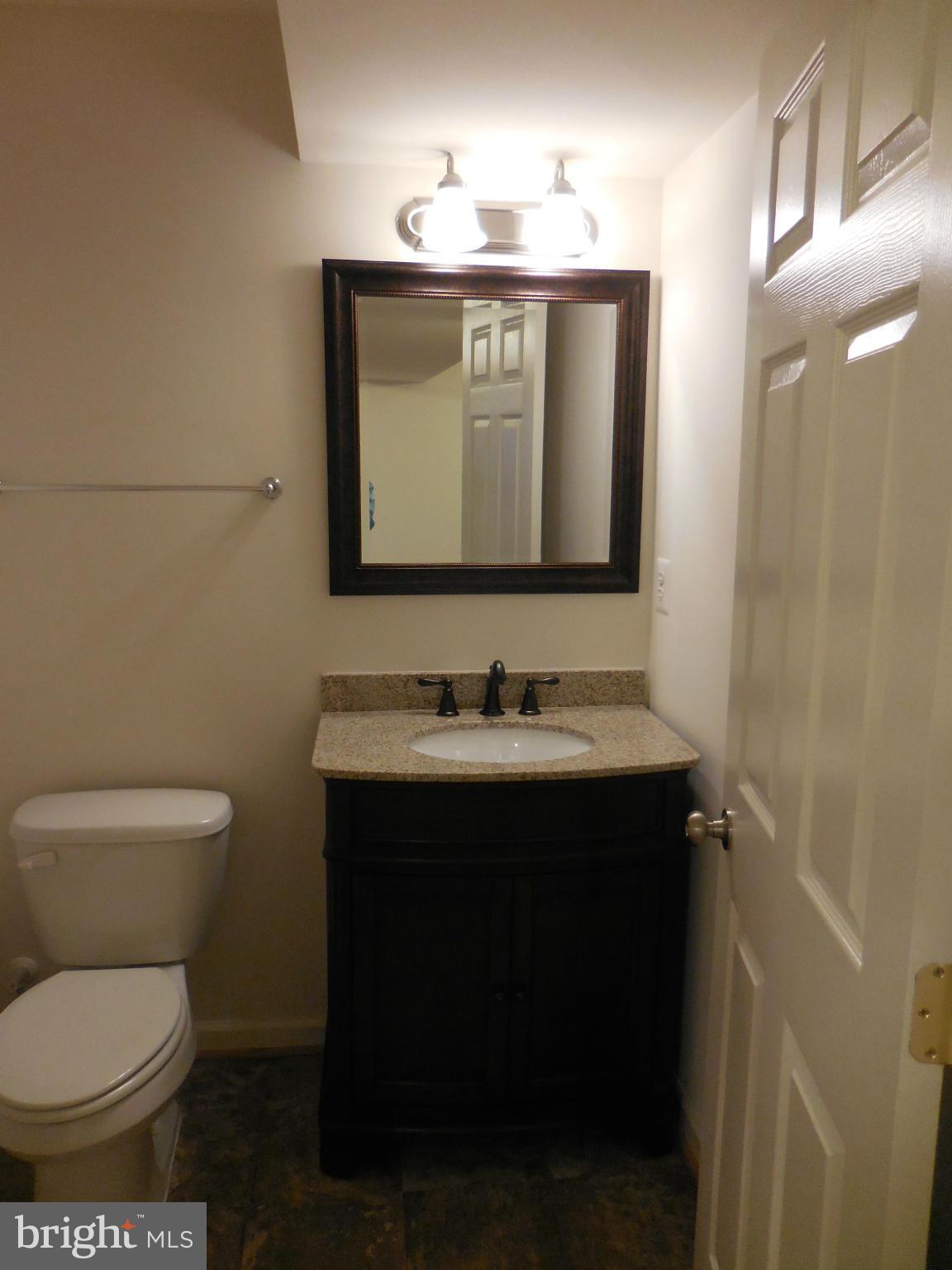 PIEDMONT MEWS - Residential