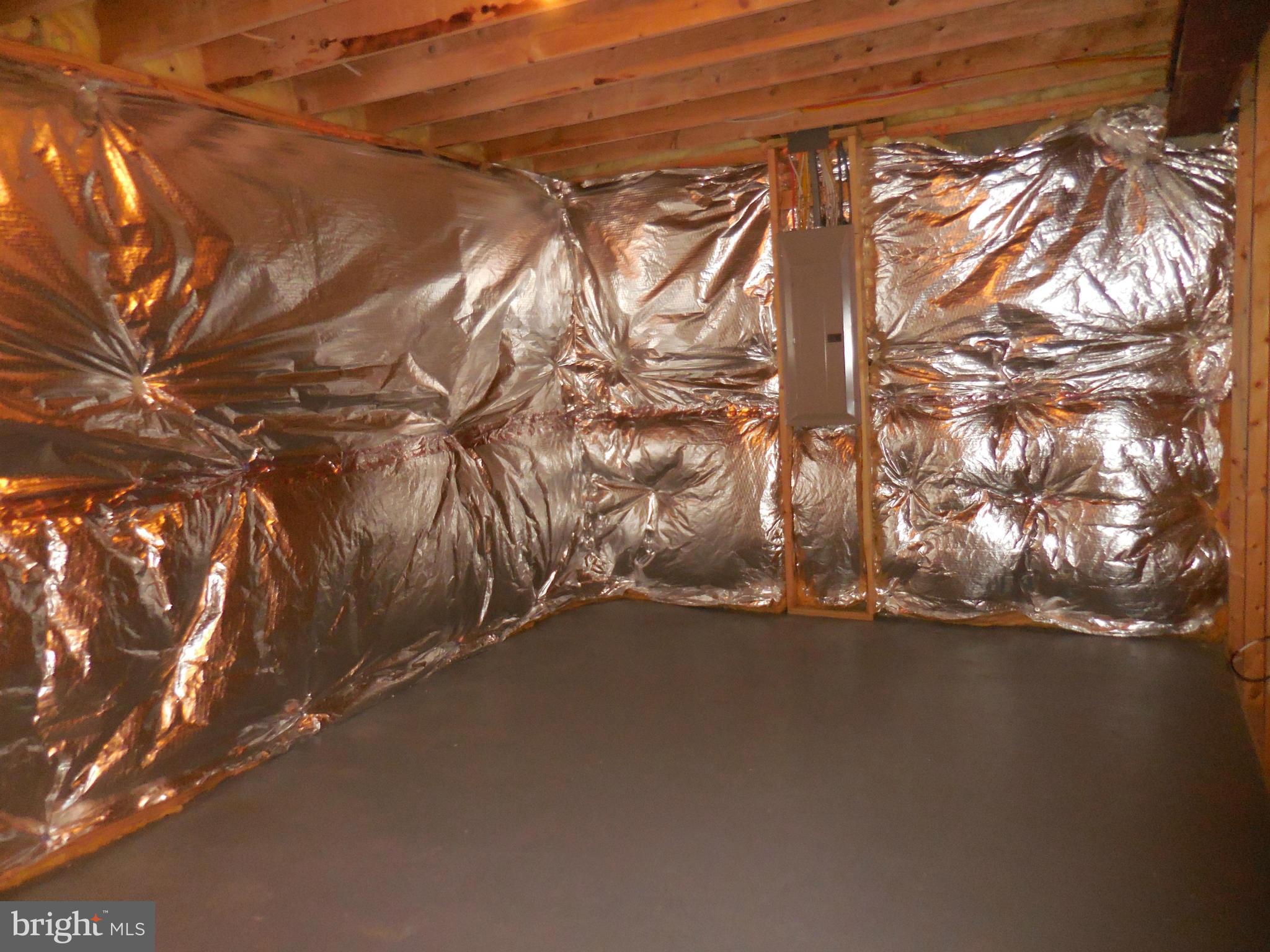 PIEDMONT MEWS - Residential