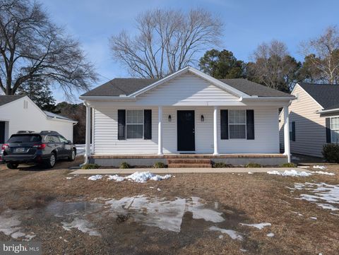 108 CAMDEN AVENUE FRUITLAND MD 21826