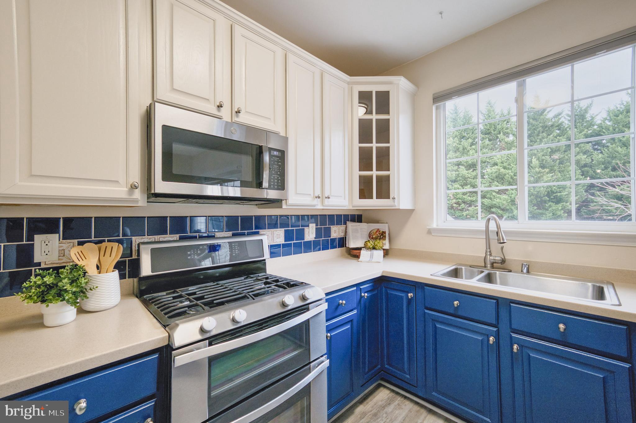 MONMOUTH MEADOWS - Residential