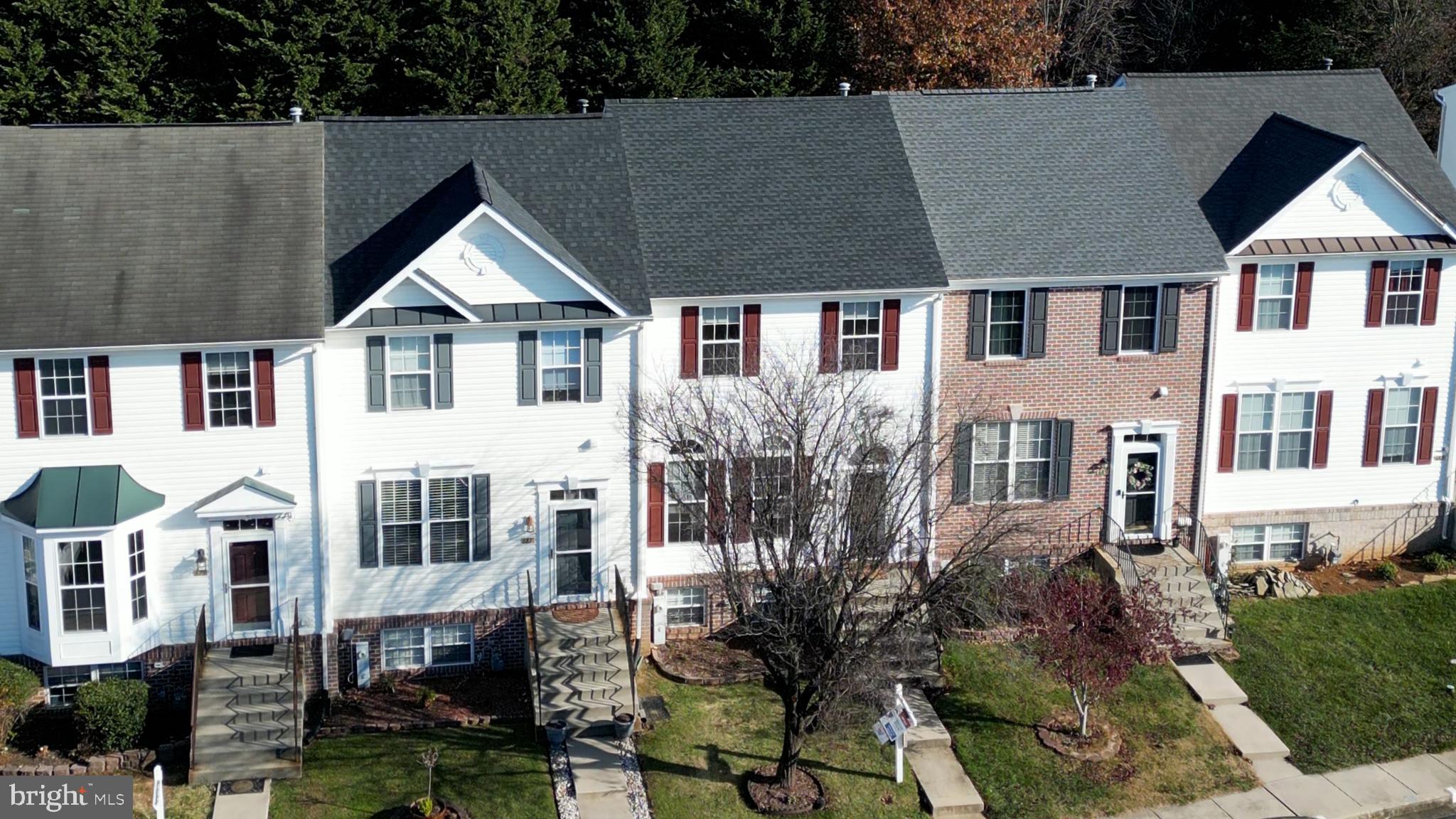 MONMOUTH MEADOWS - Residential