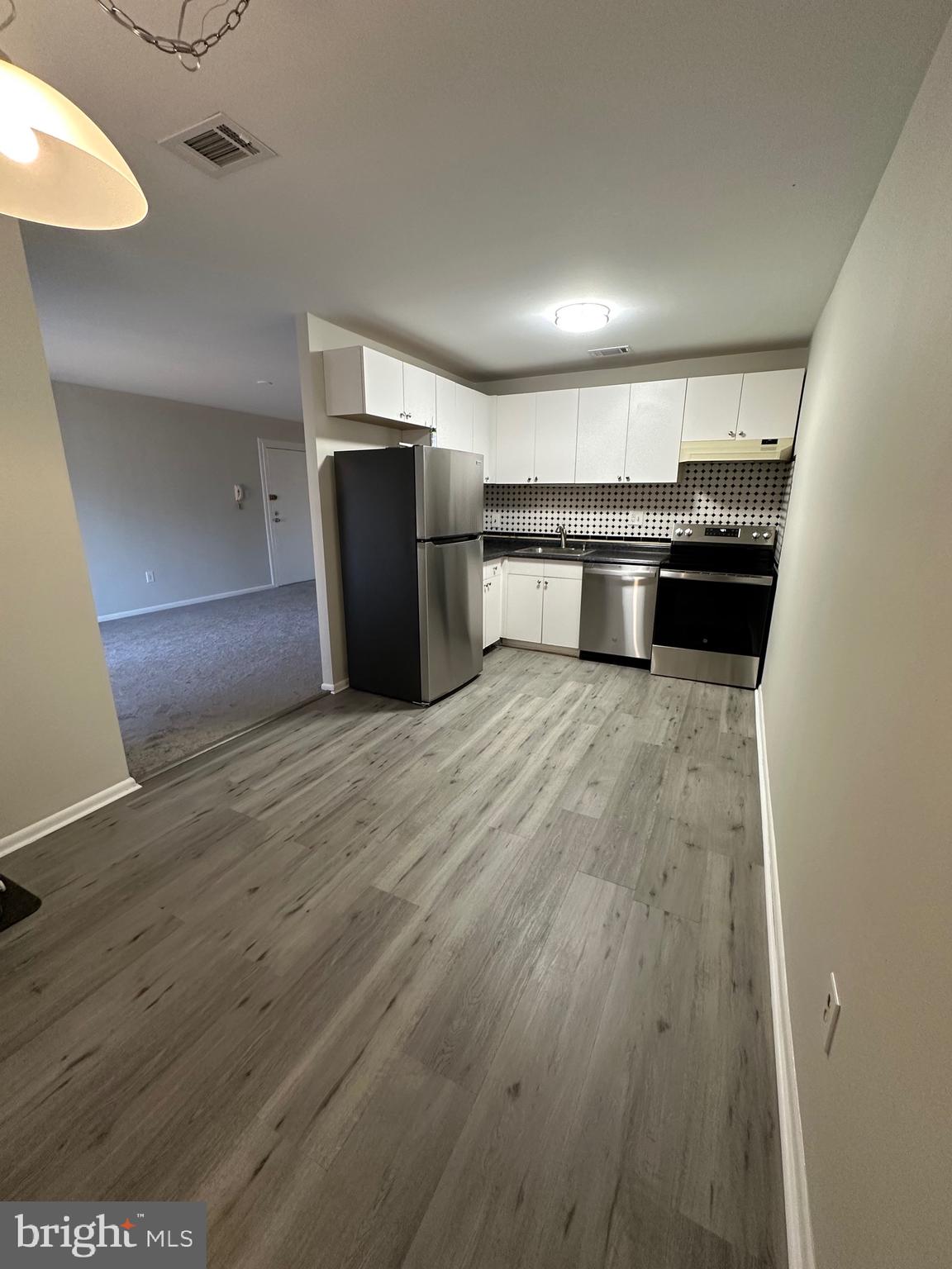 WOODWINDS - Residential Lease
