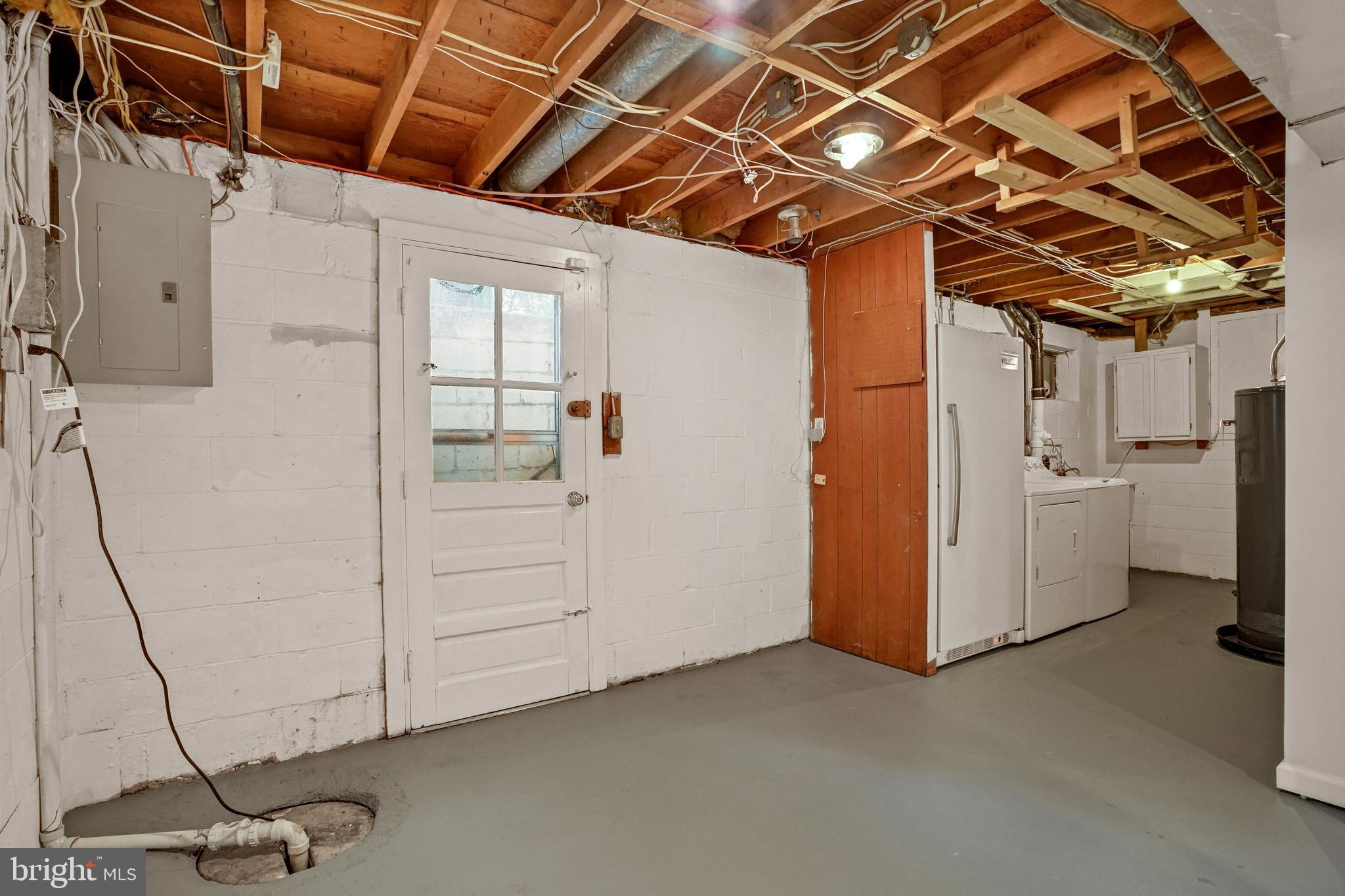 CHALET WOODS - Residential