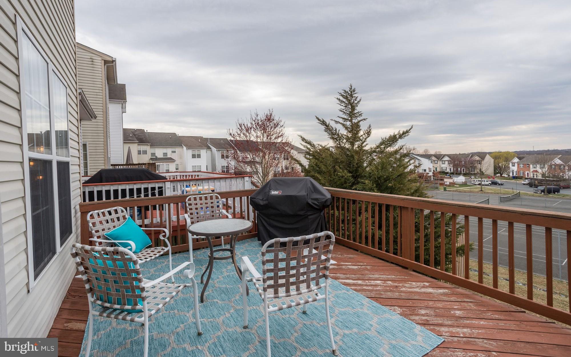 MONMOUTH MEADOWS - Residential