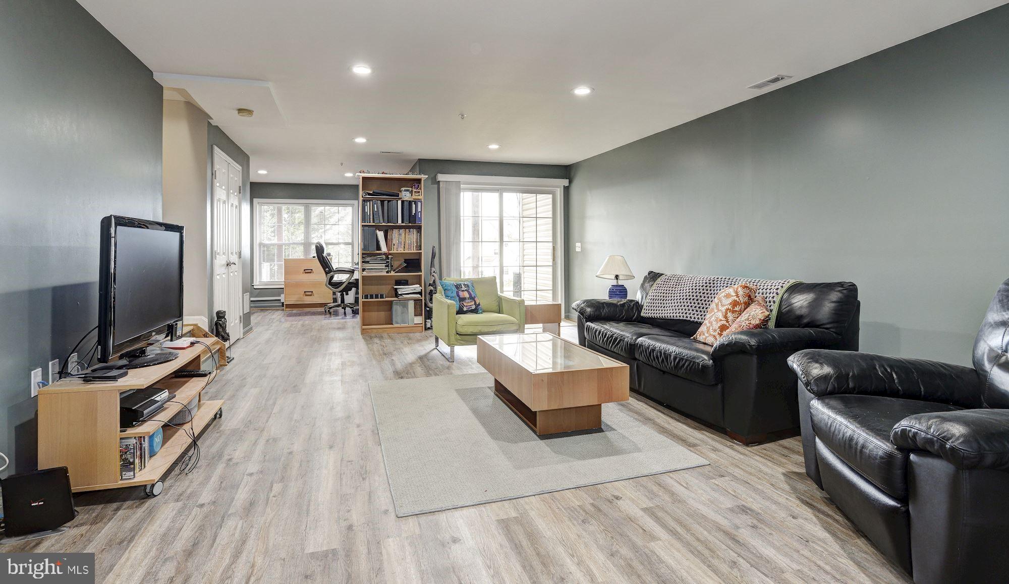 MONMOUTH MEADOWS - Residential