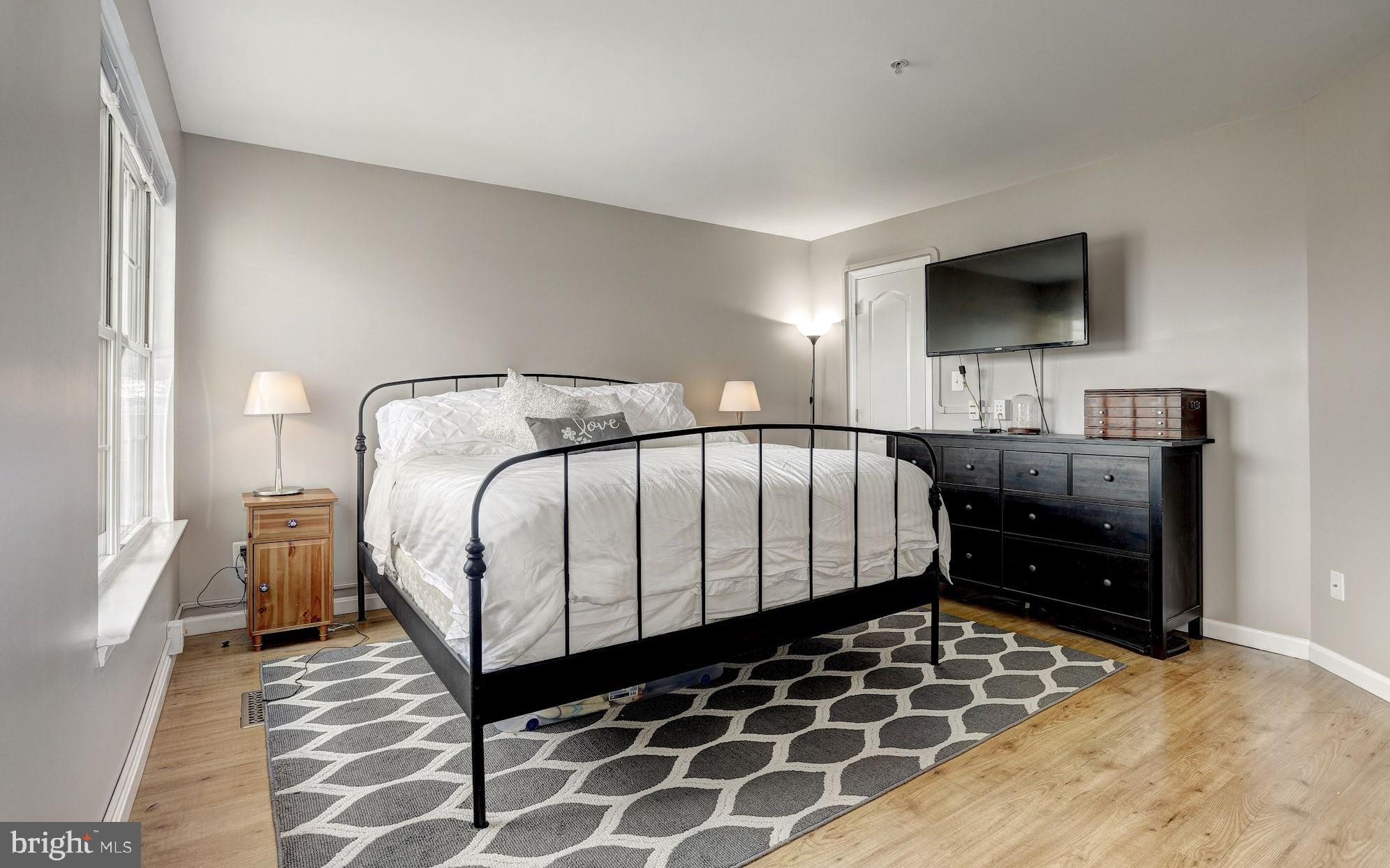 MONMOUTH MEADOWS - Residential