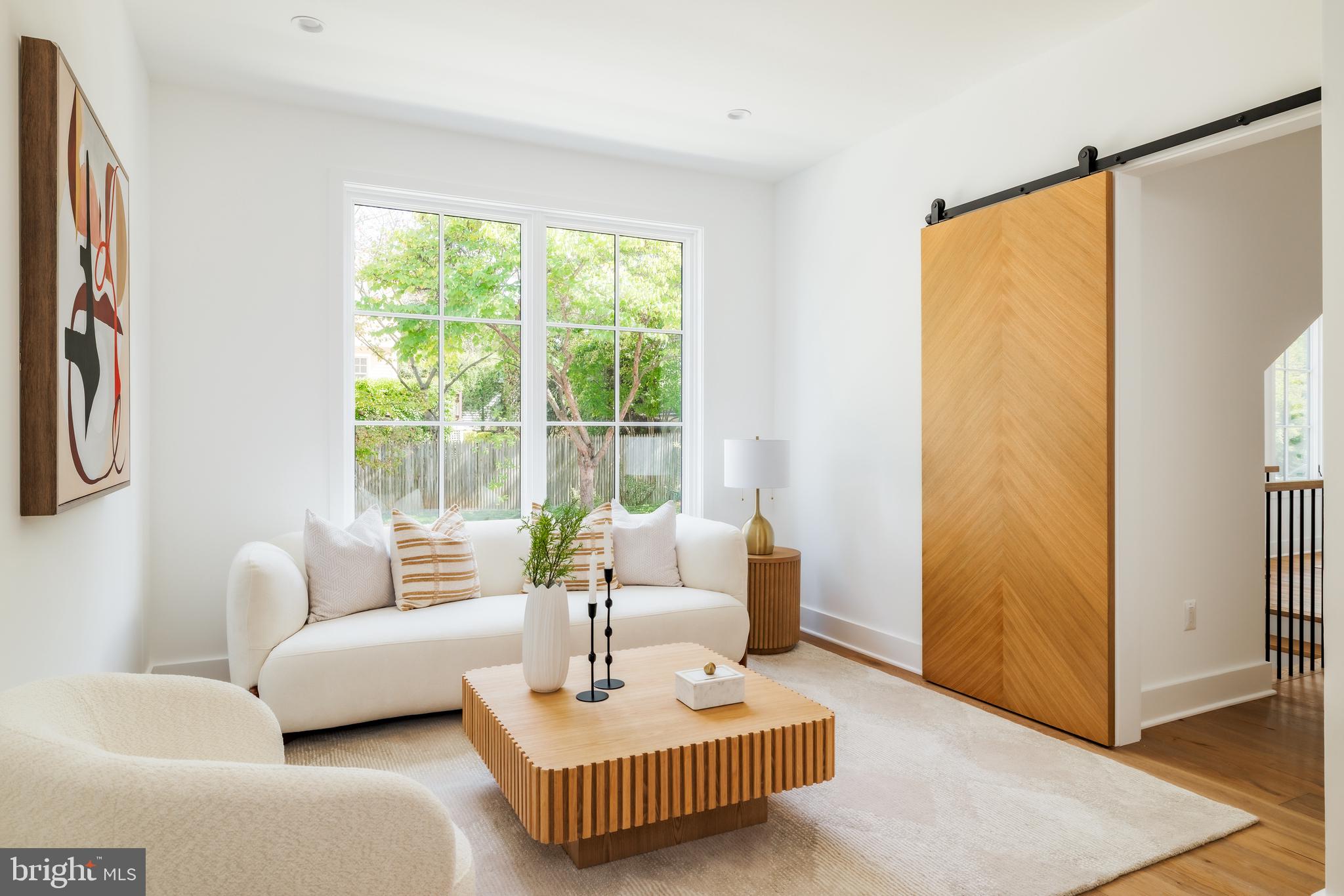 CHEVY CHASE - Residential