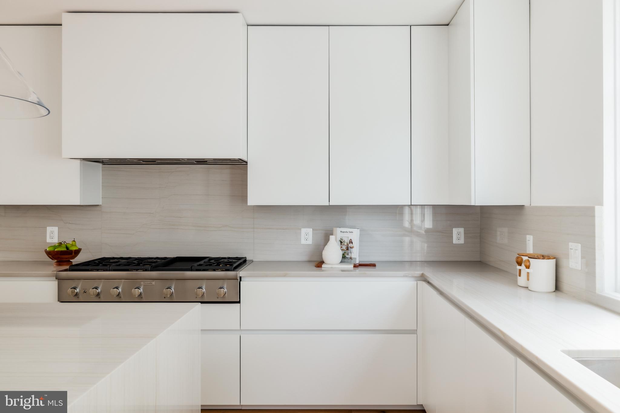 CHEVY CHASE - Residential