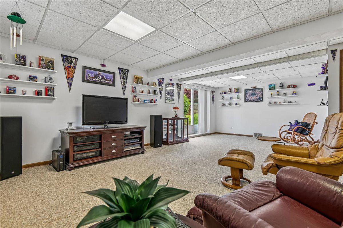 PARK AVE ESTATES - Residential