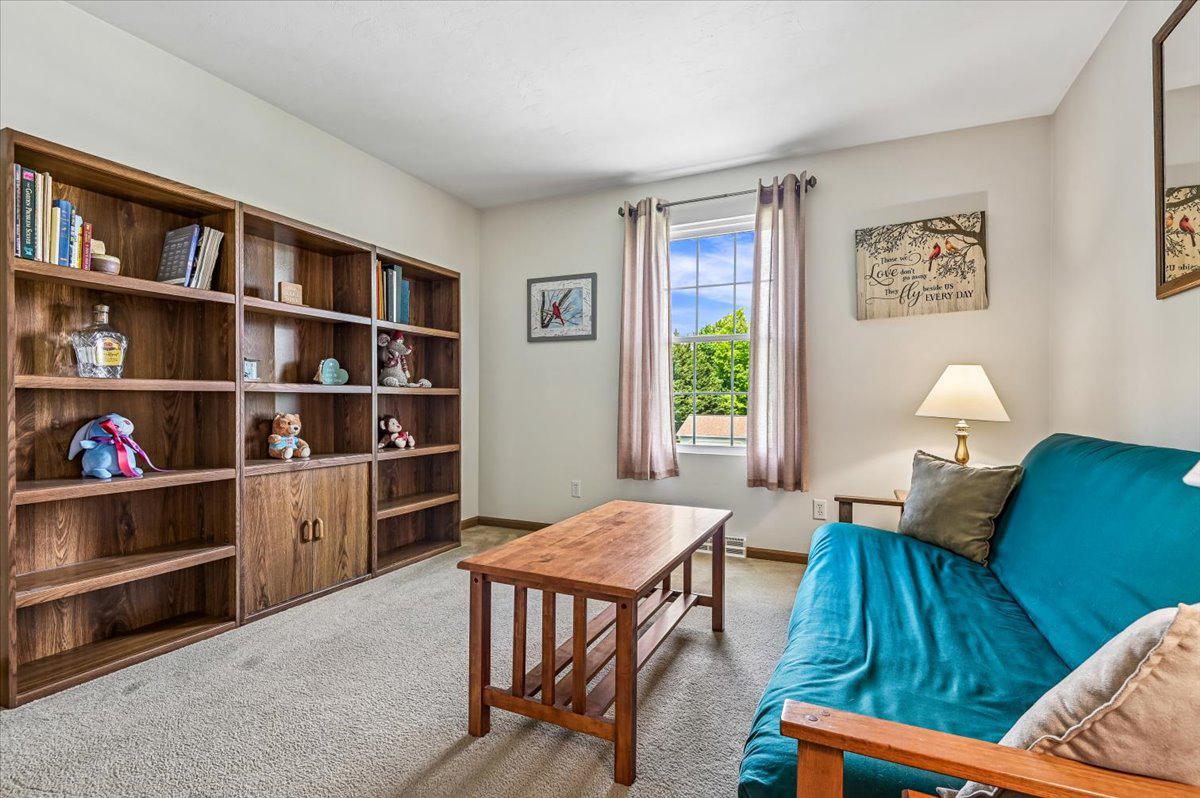 PARK AVE ESTATES - Residential