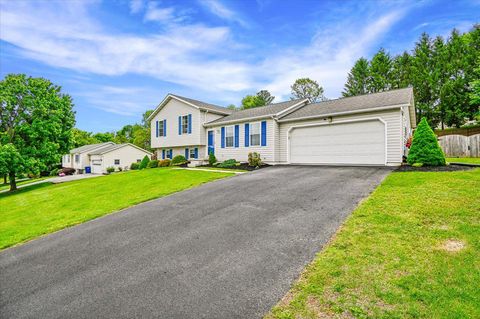 Tiny photo for 2813 Brougham Court, MANCHESTER, MD 21102 (MLS # MDCR2034732)