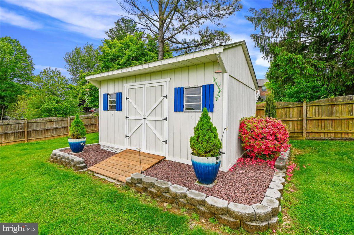 PARK AVE ESTATES - Residential
