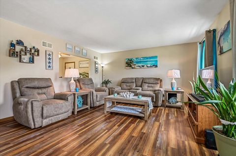 Tiny photo for 2813 Brougham Court, MANCHESTER, MD 21102 (MLS # MDCR2034732)