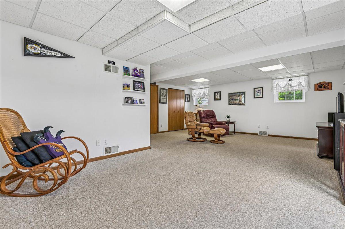 PARK AVE ESTATES - Residential