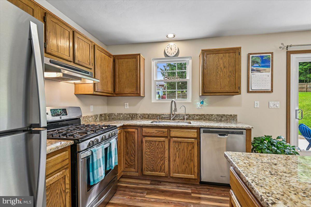 PARK AVE ESTATES - Residential