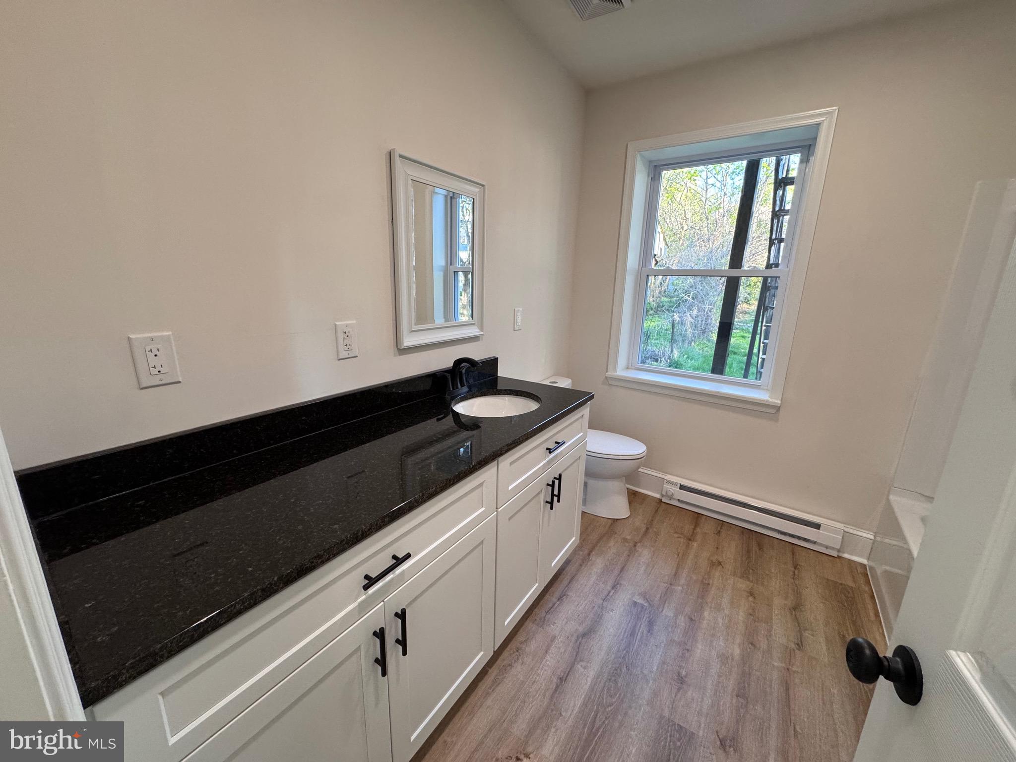 CABBAGE HILL - Residential Lease