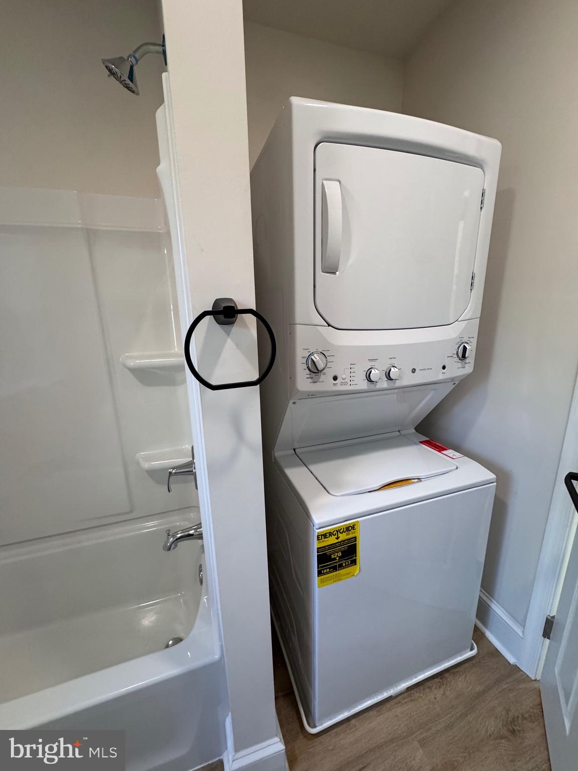 CABBAGE HILL - Residential Lease