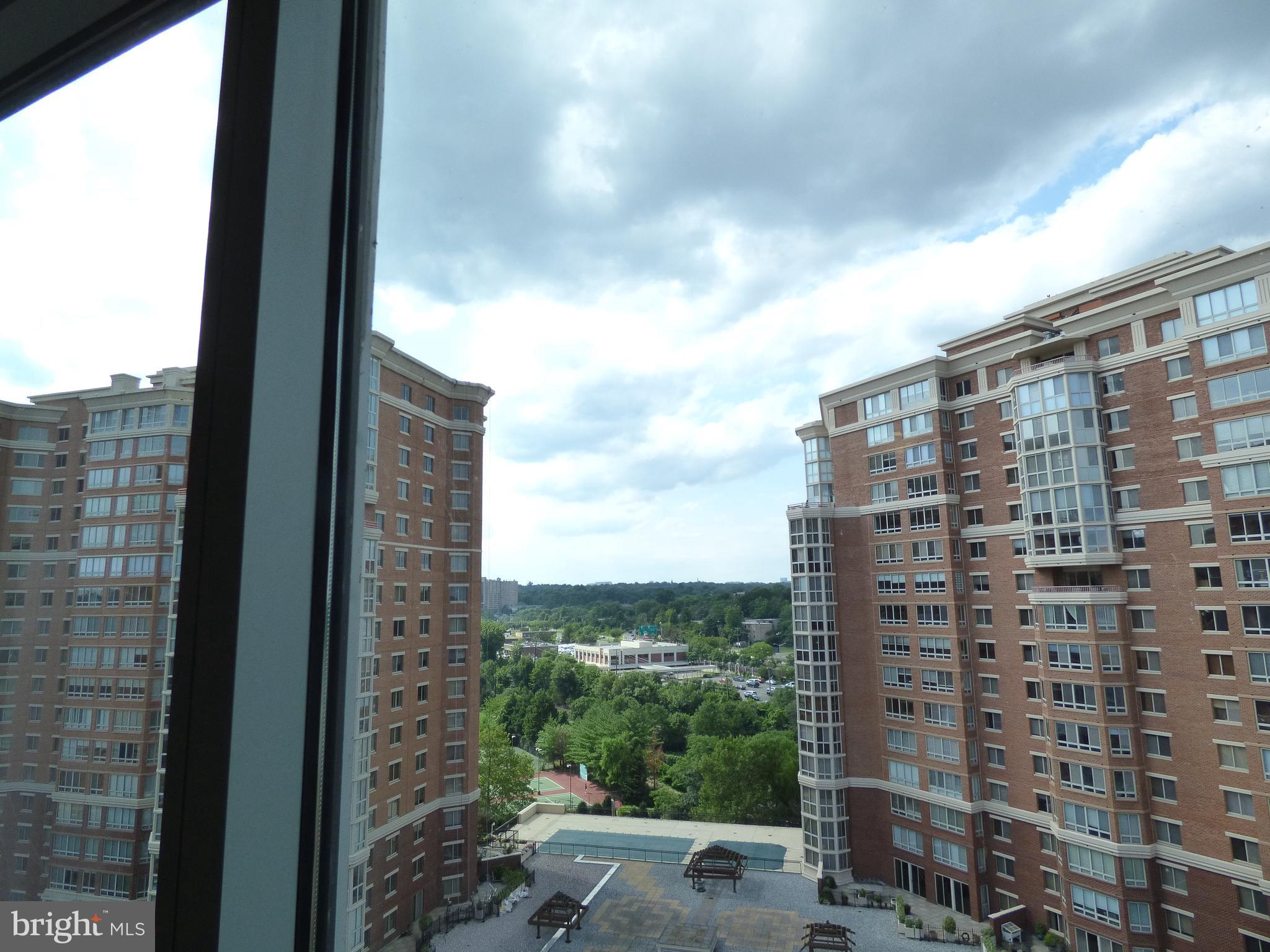 THE JAMIESON - Residential Lease