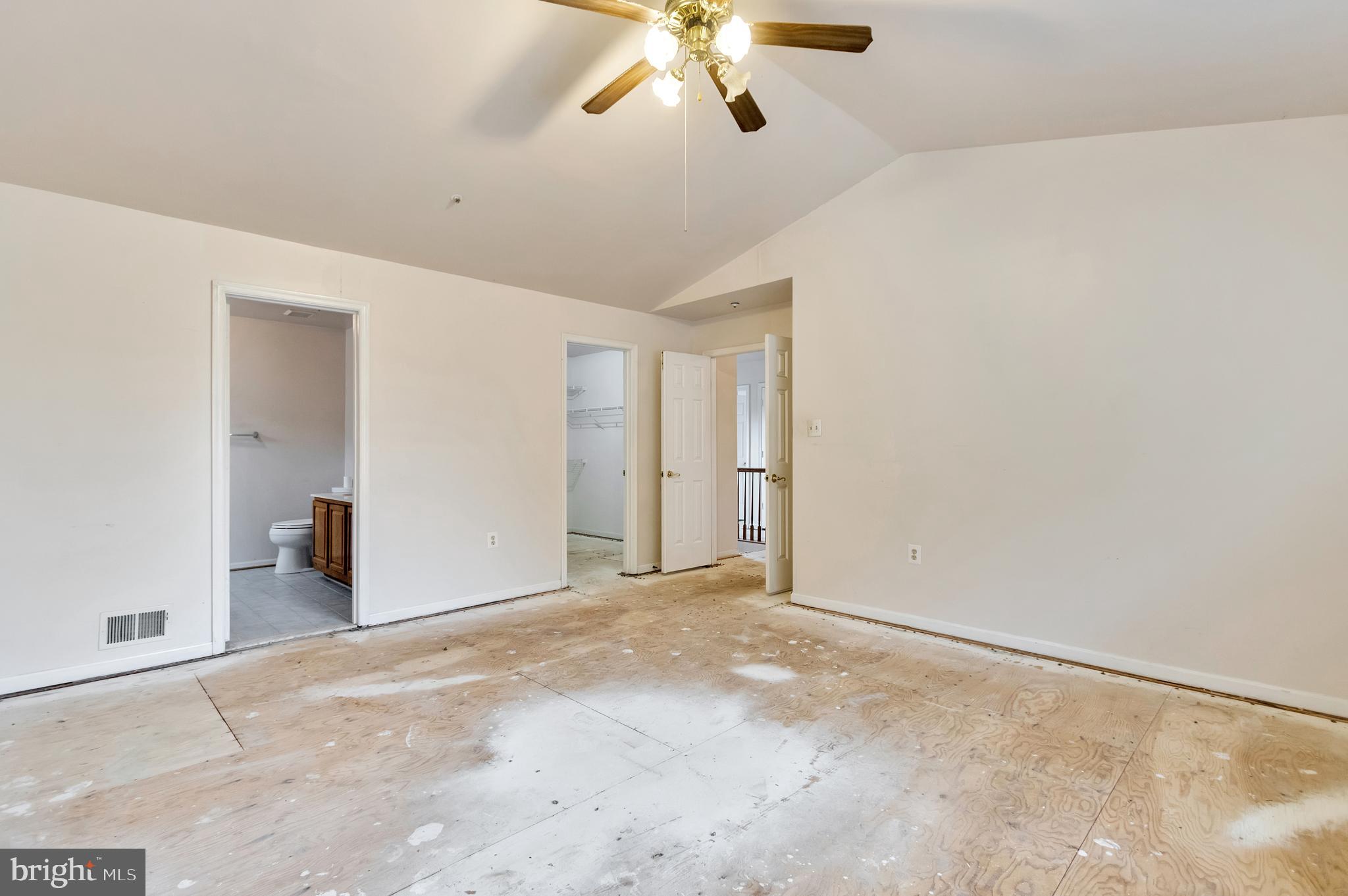 CHELTENHAM WOODS - Residential