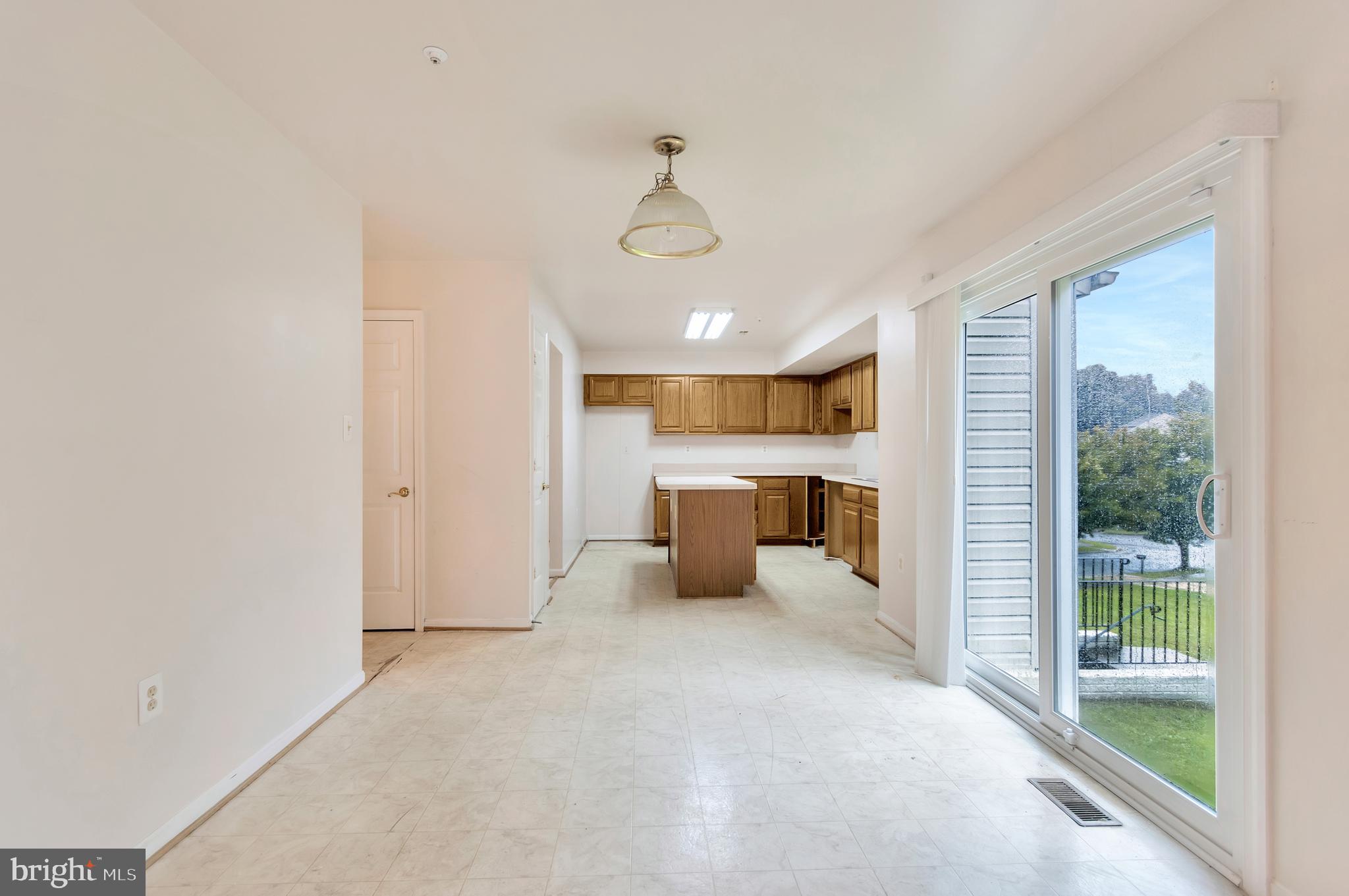 CHELTENHAM WOODS - Residential