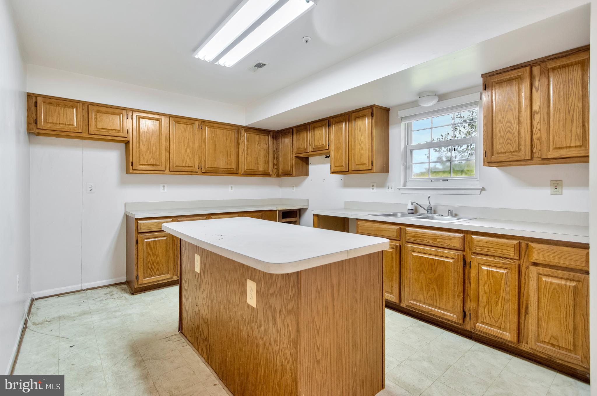 CHELTENHAM WOODS - Residential