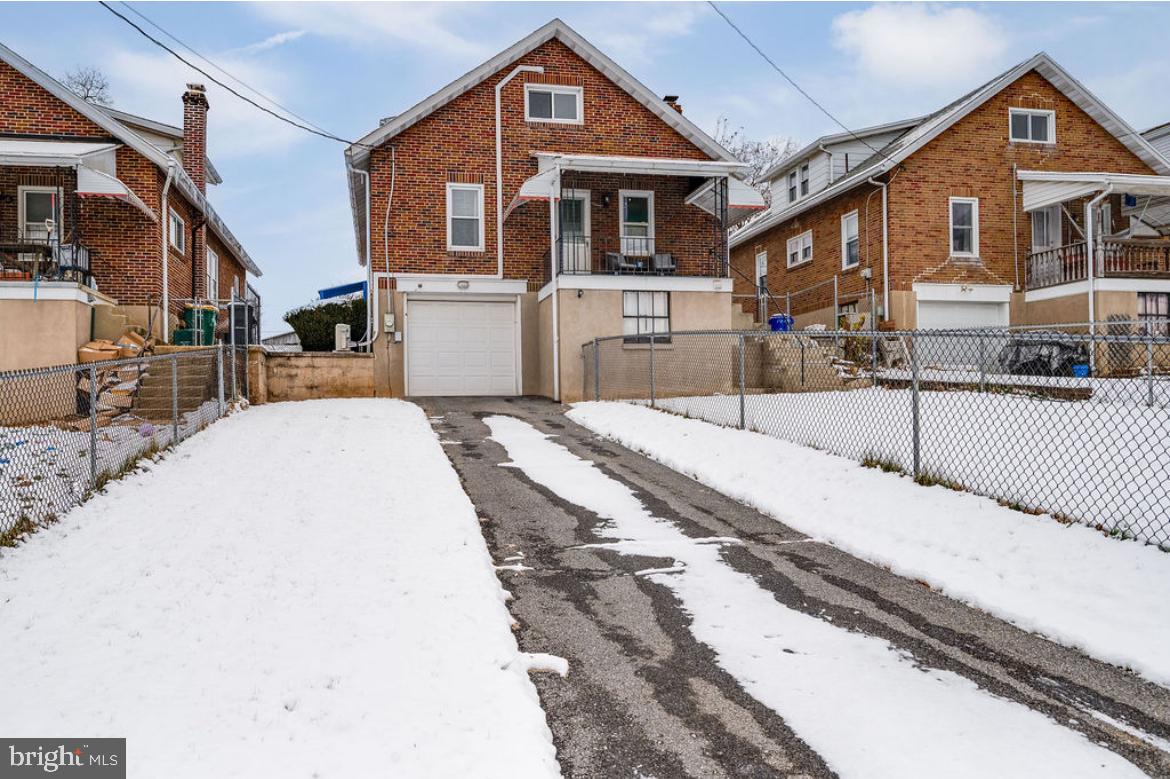 WEST LAWN - Residential