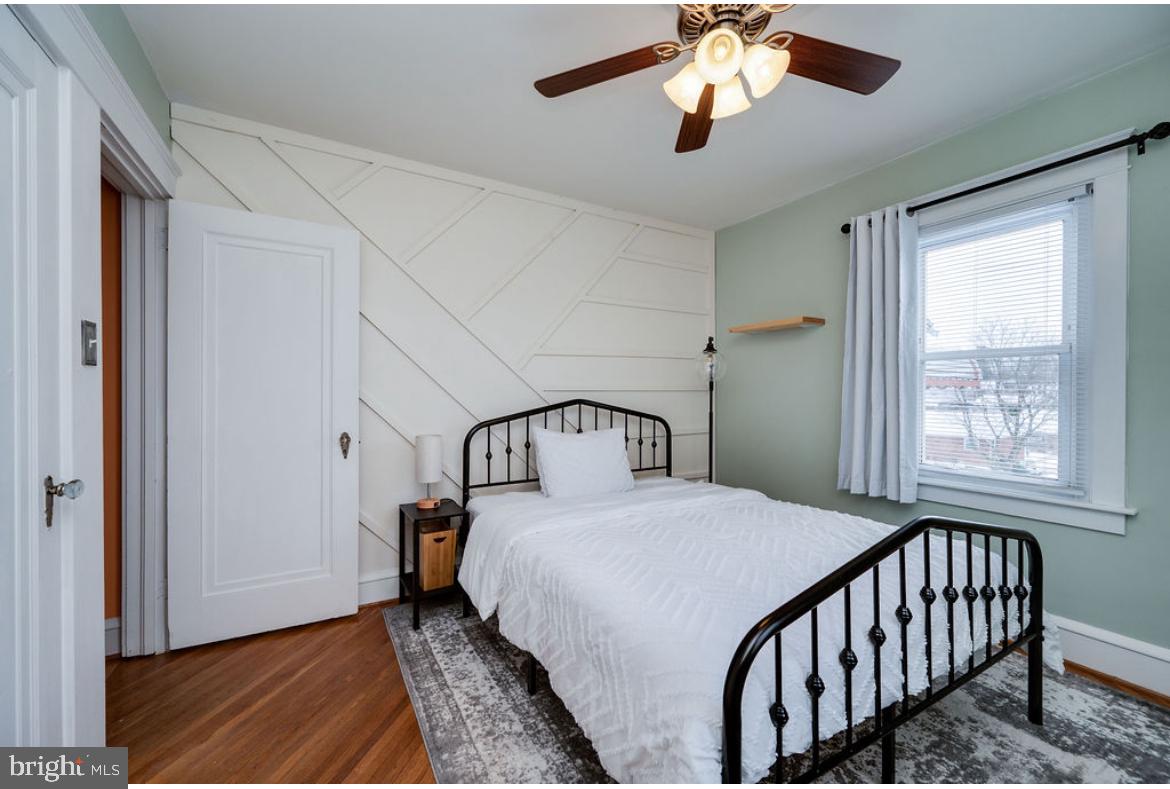 WEST LAWN - Residential