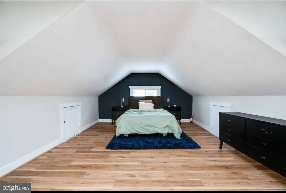 WEST LAWN - Residential