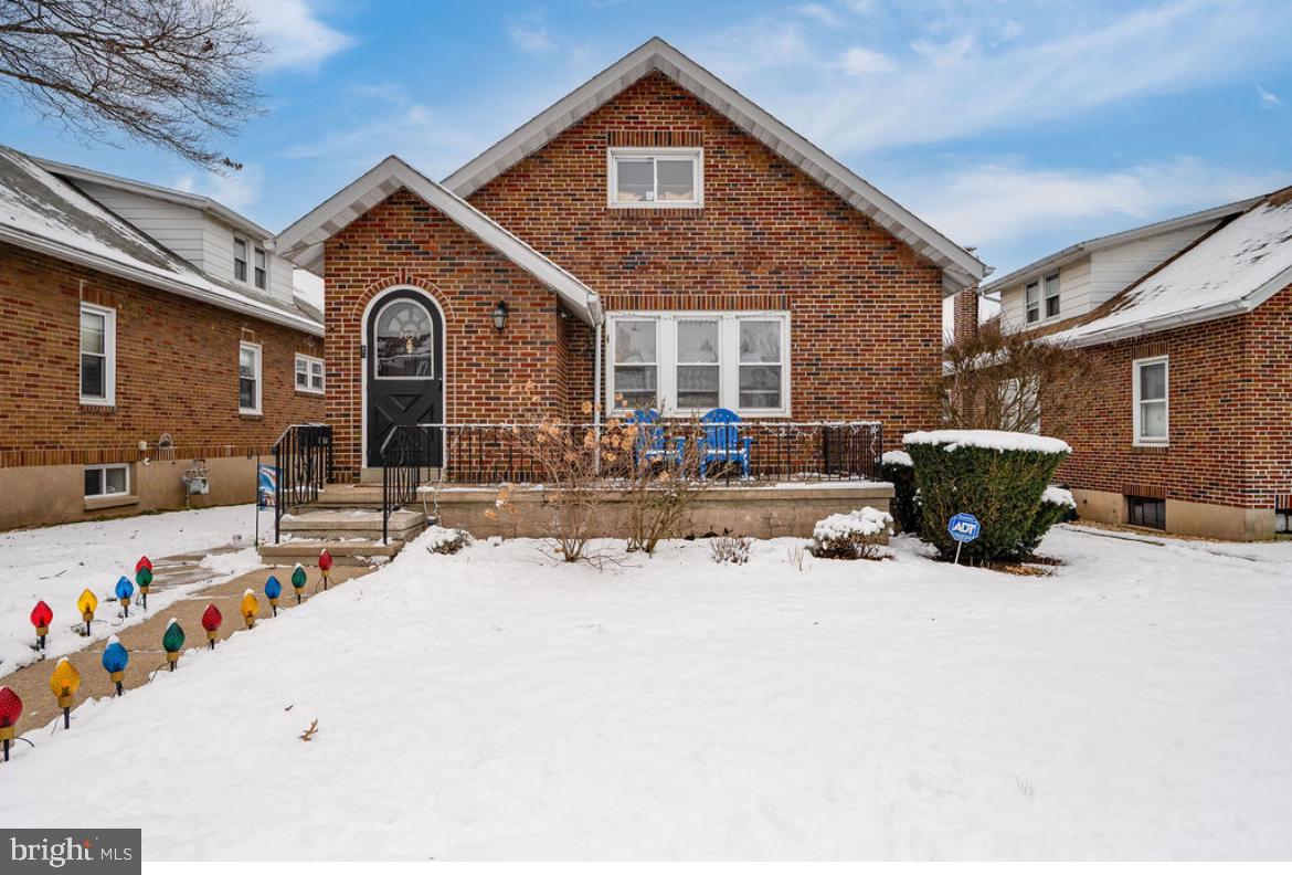 WEST LAWN - Residential