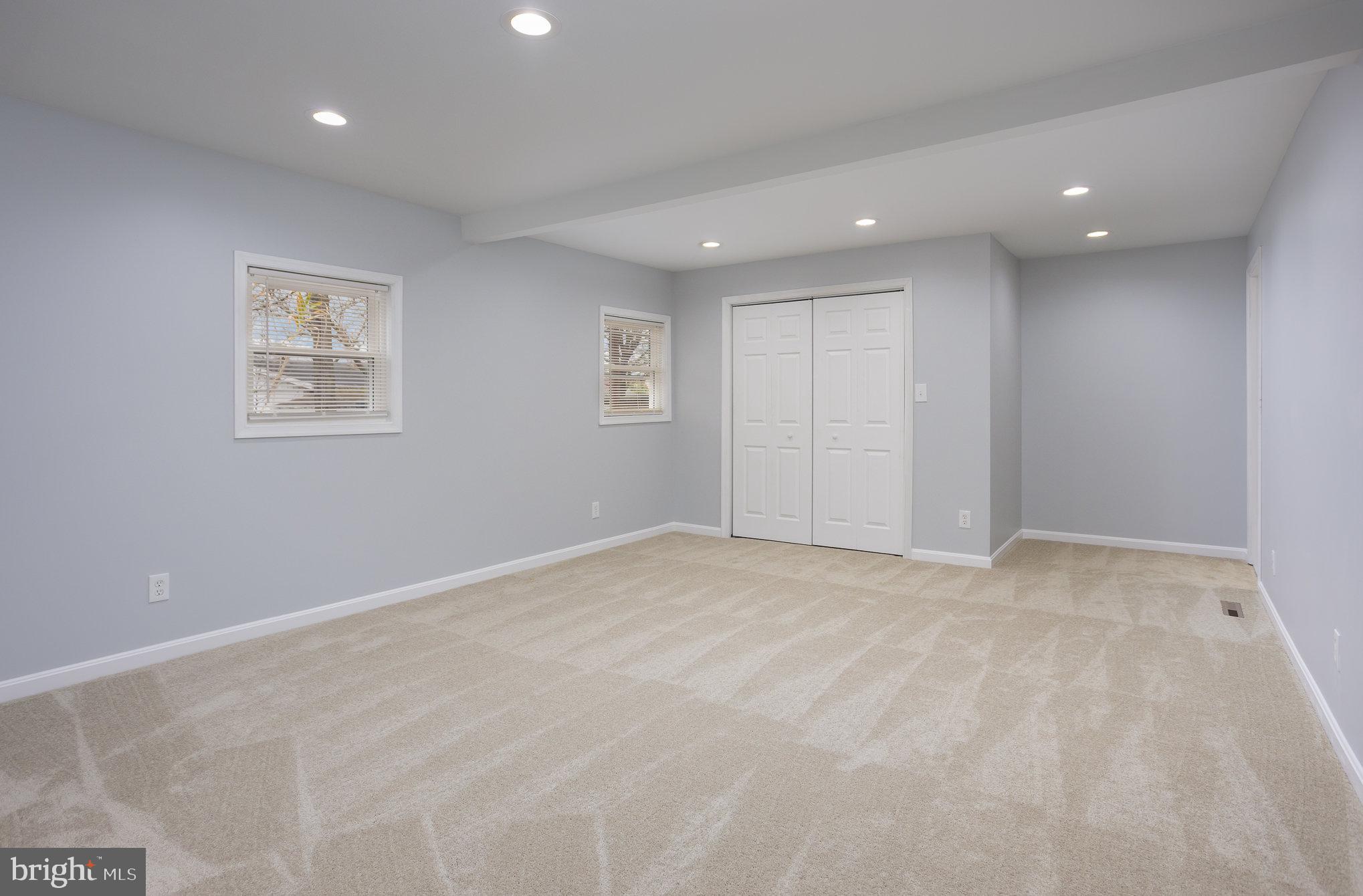 EDGE MEAD - Residential