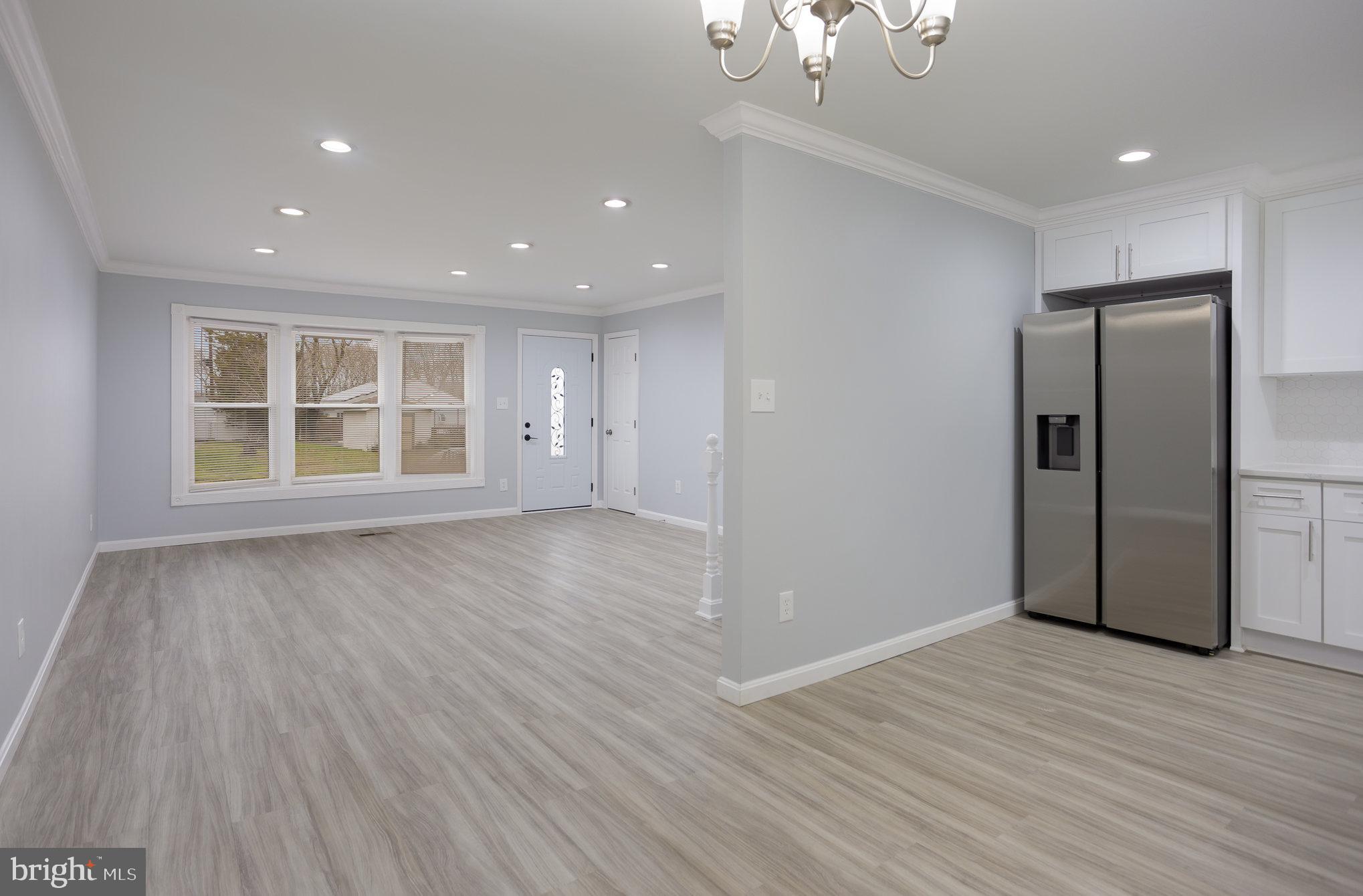 EDGE MEAD - Residential