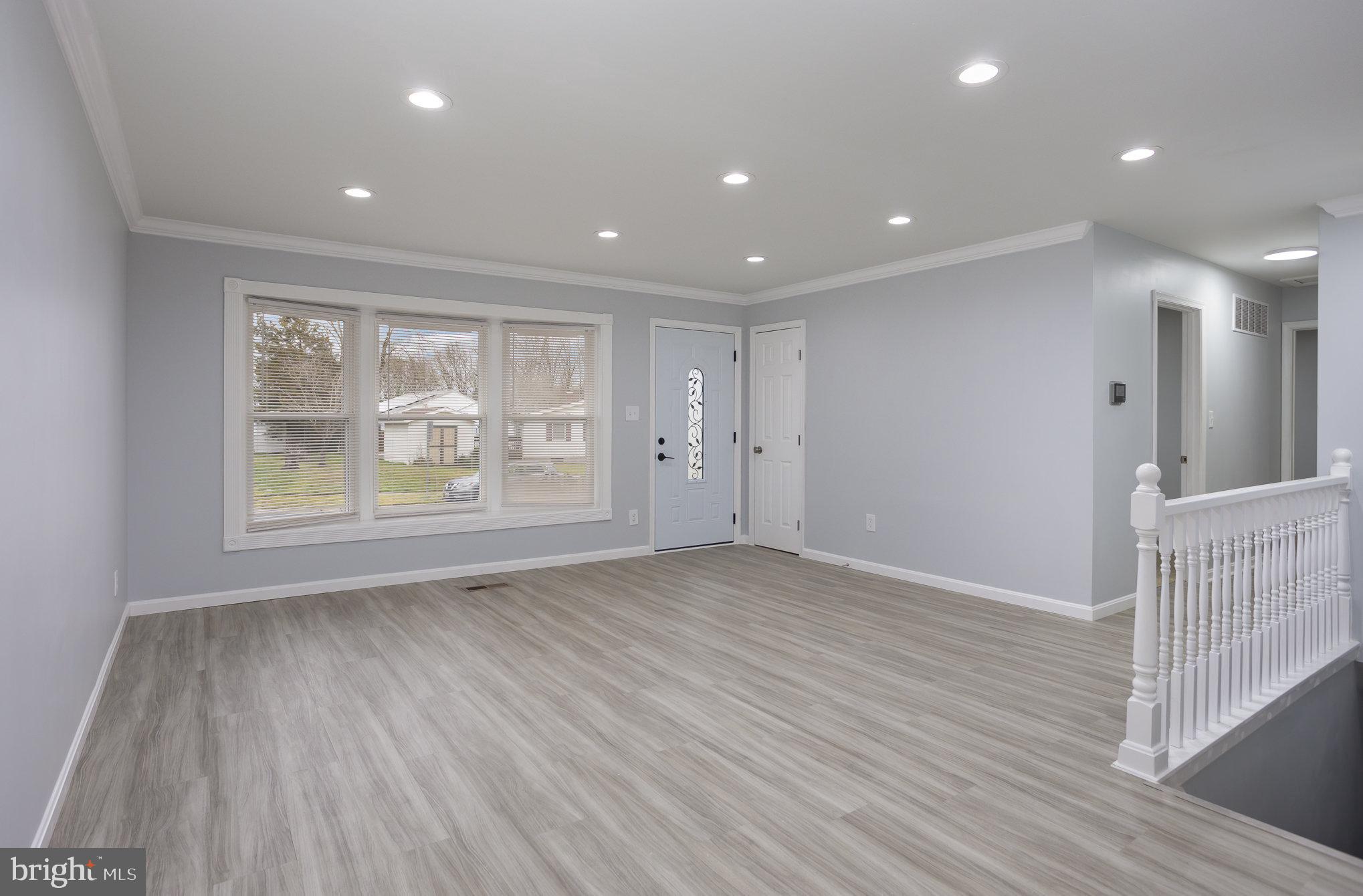 EDGE MEAD - Residential