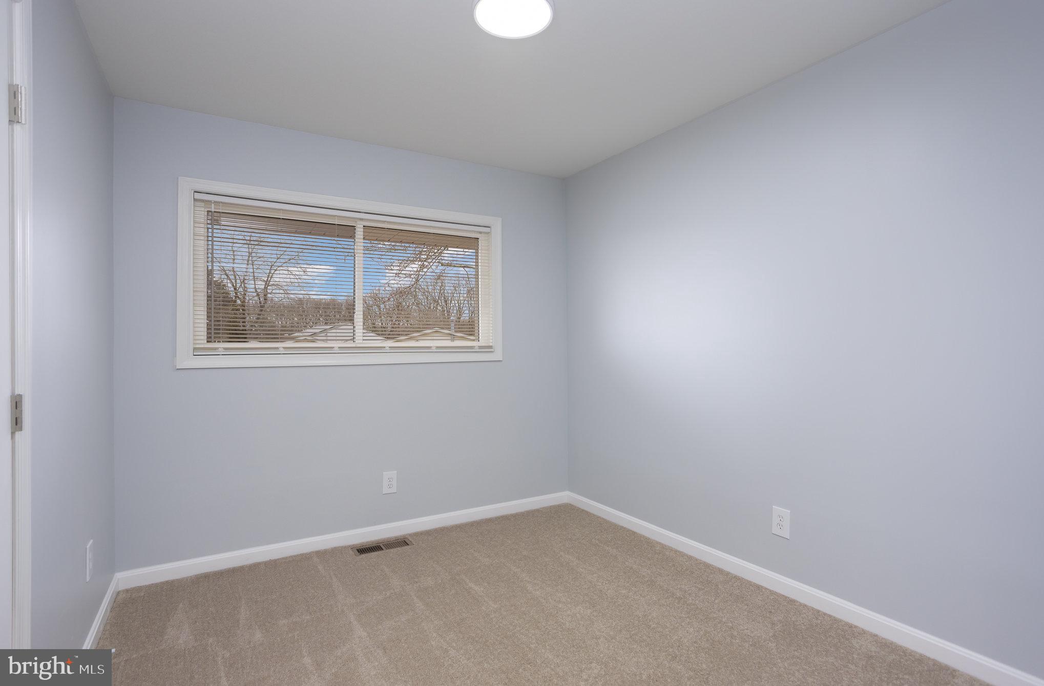 EDGE MEAD - Residential