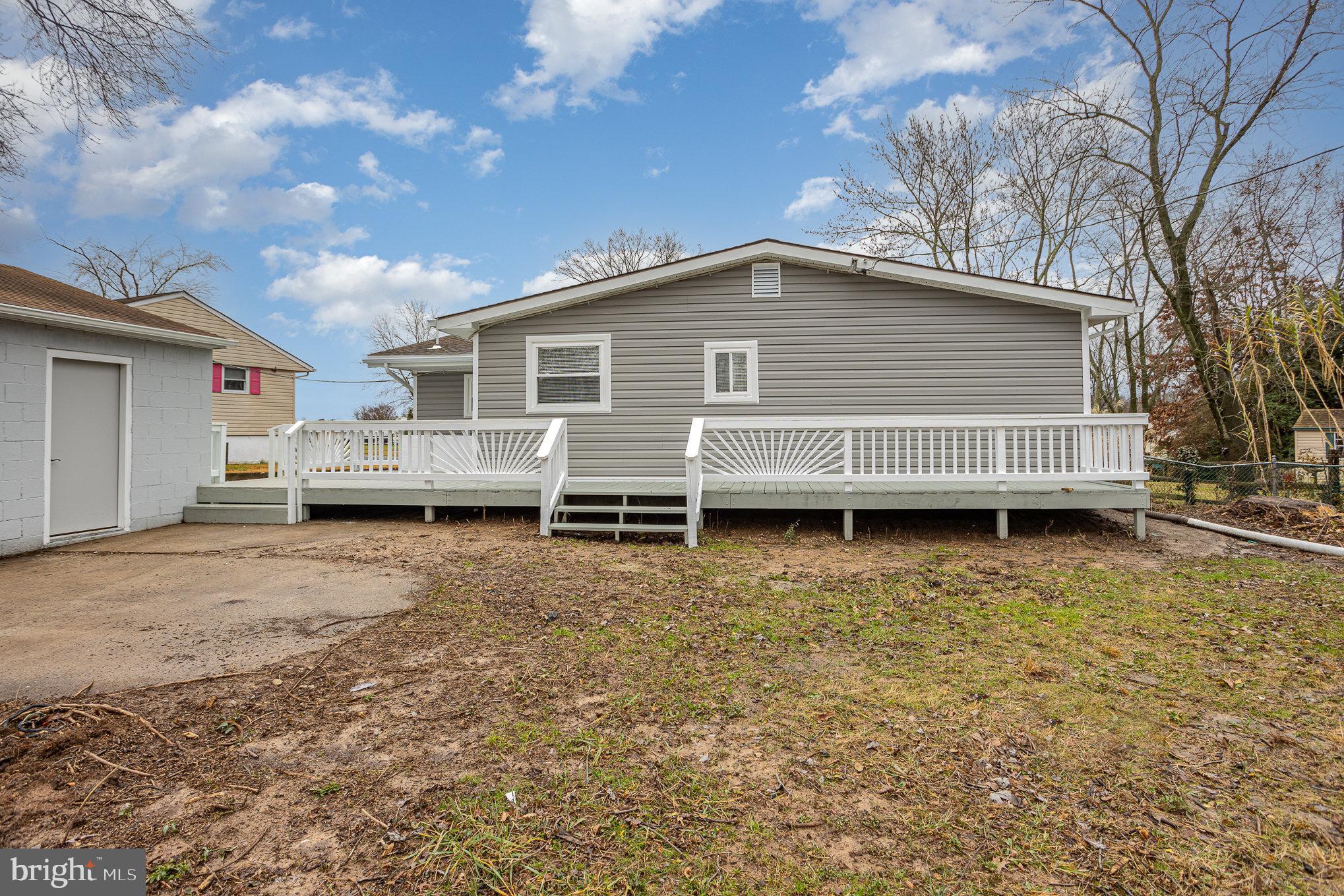 EDGE MEAD - Residential