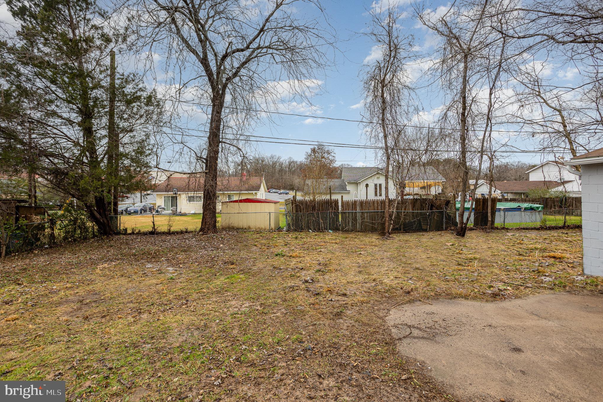 EDGE MEAD - Residential