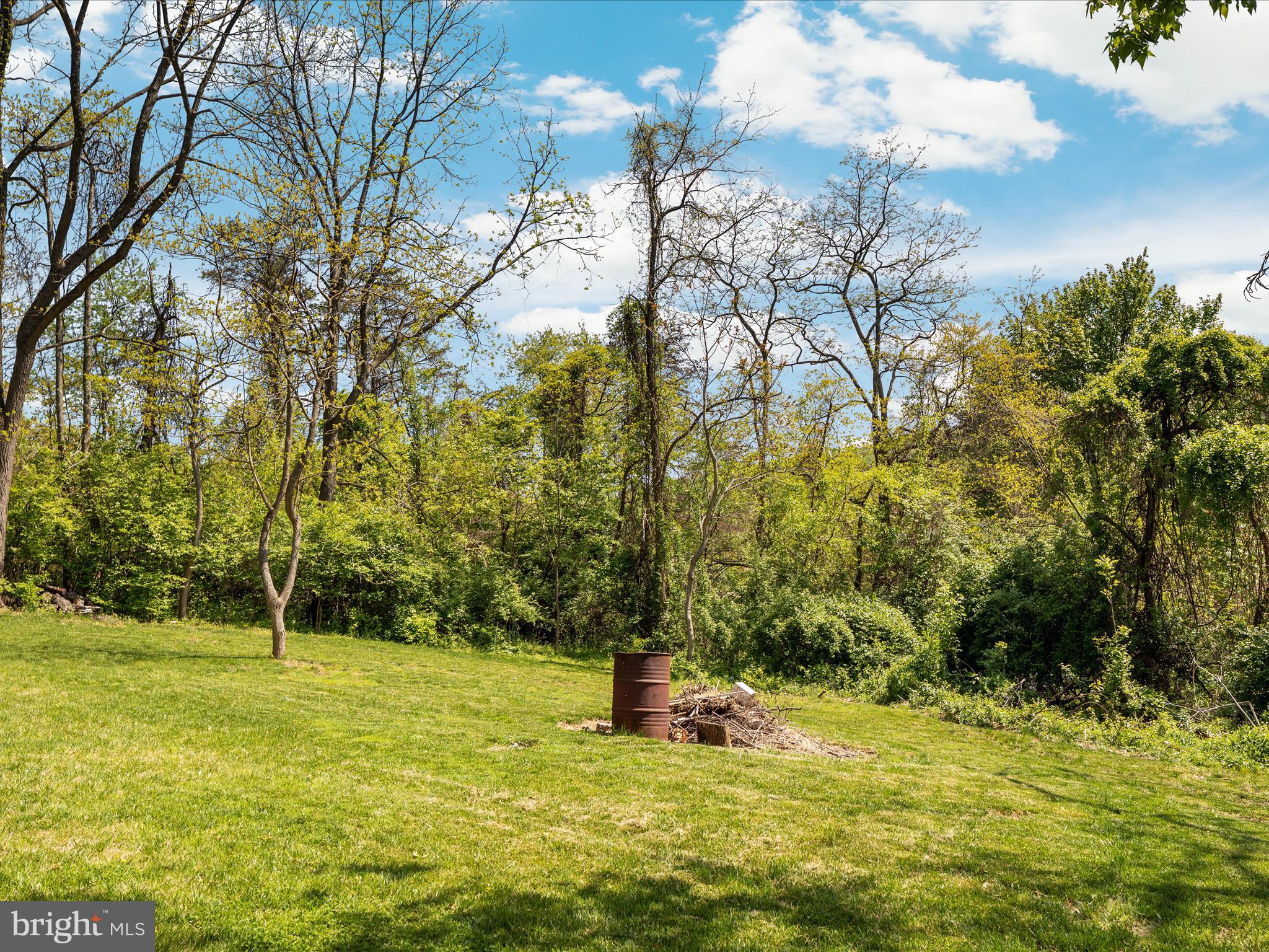 POINT O'WOODS - Residential