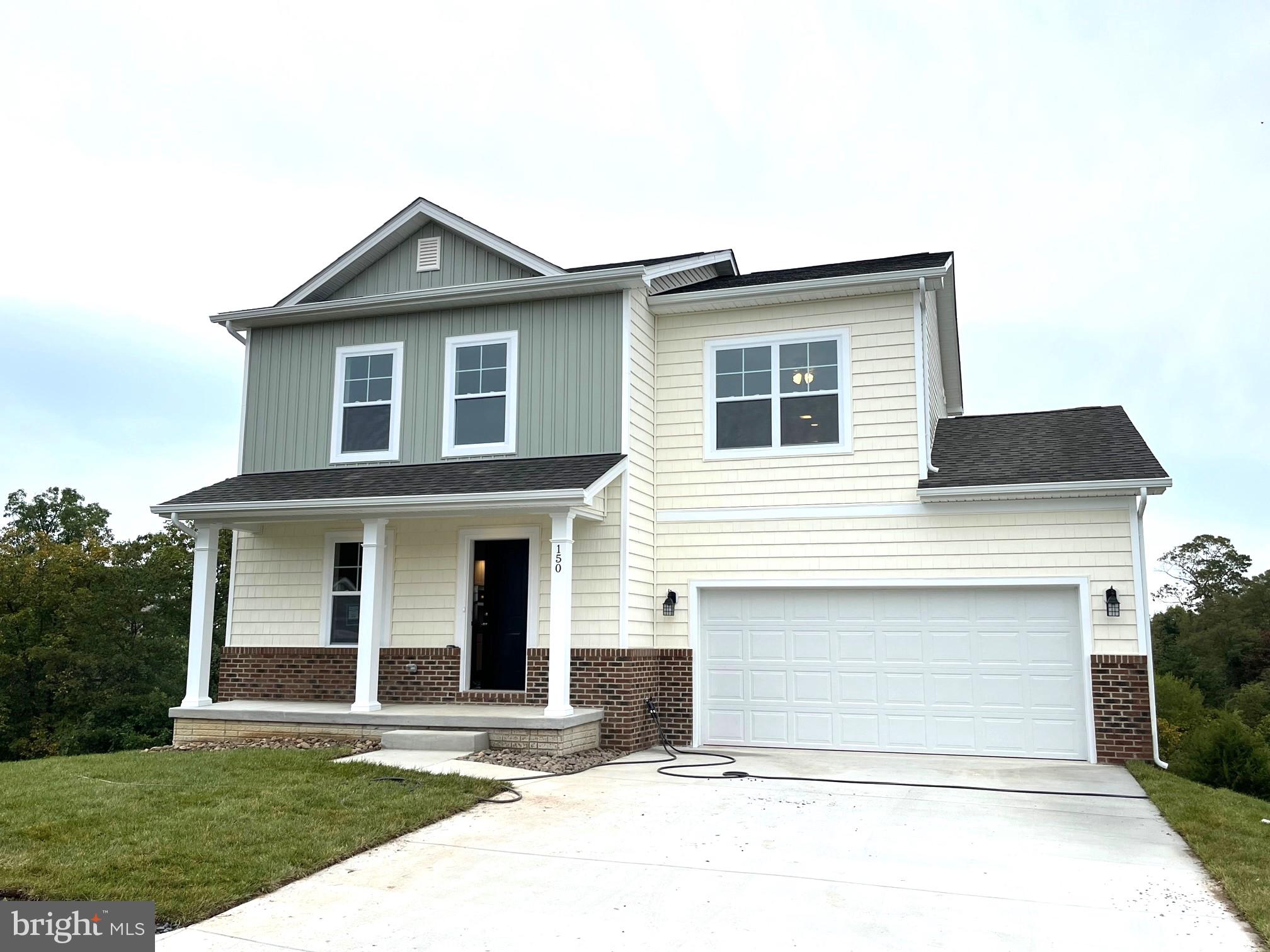 HERITAGE HILLS - Residential