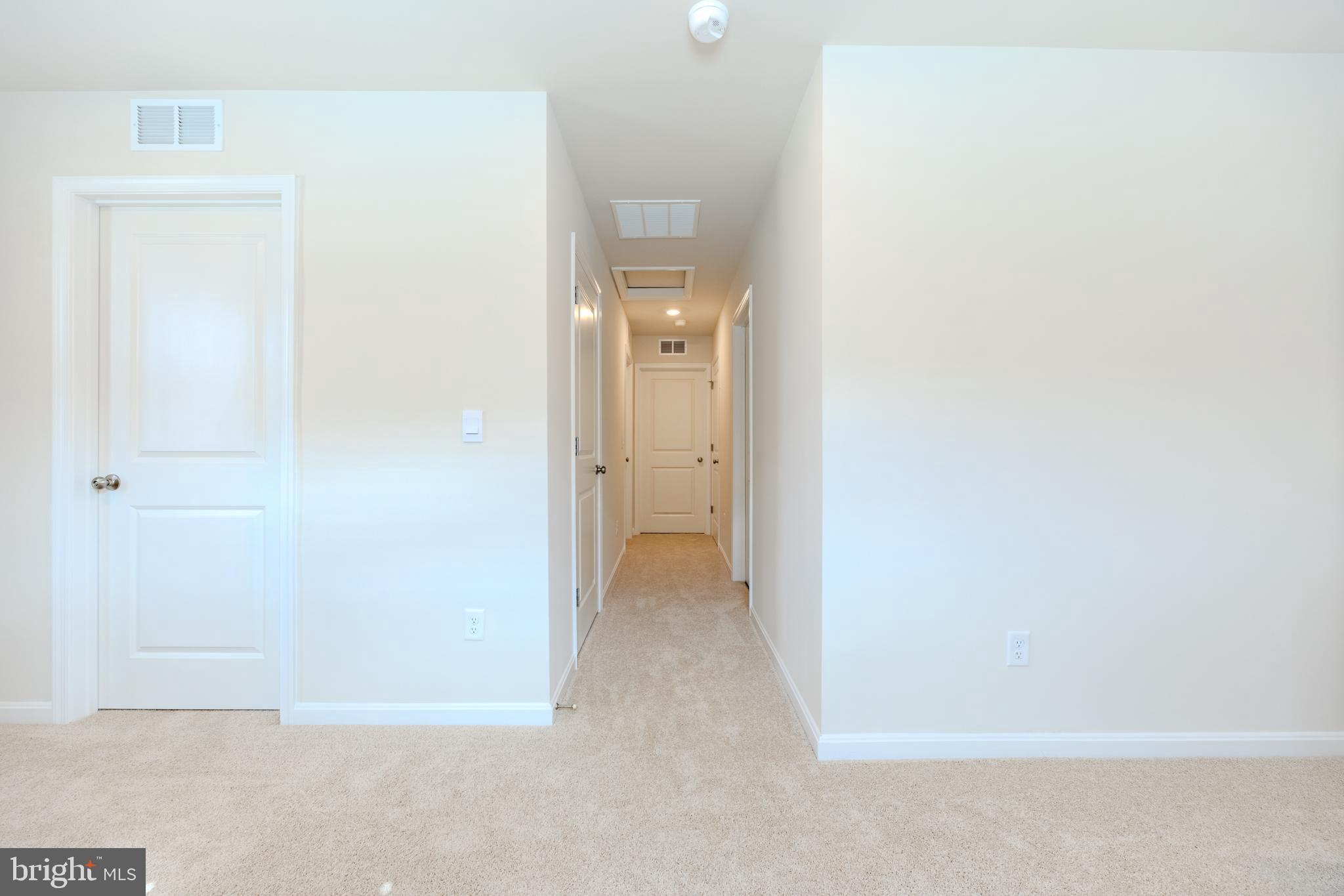 WEST WIND - Residential Lease