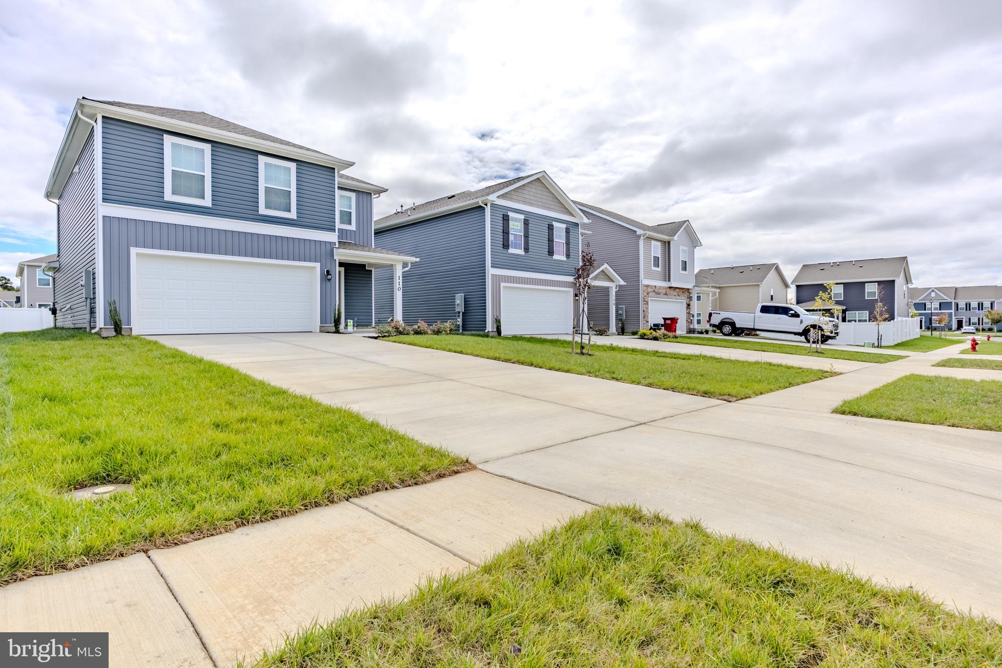 WEST WIND - Residential Lease