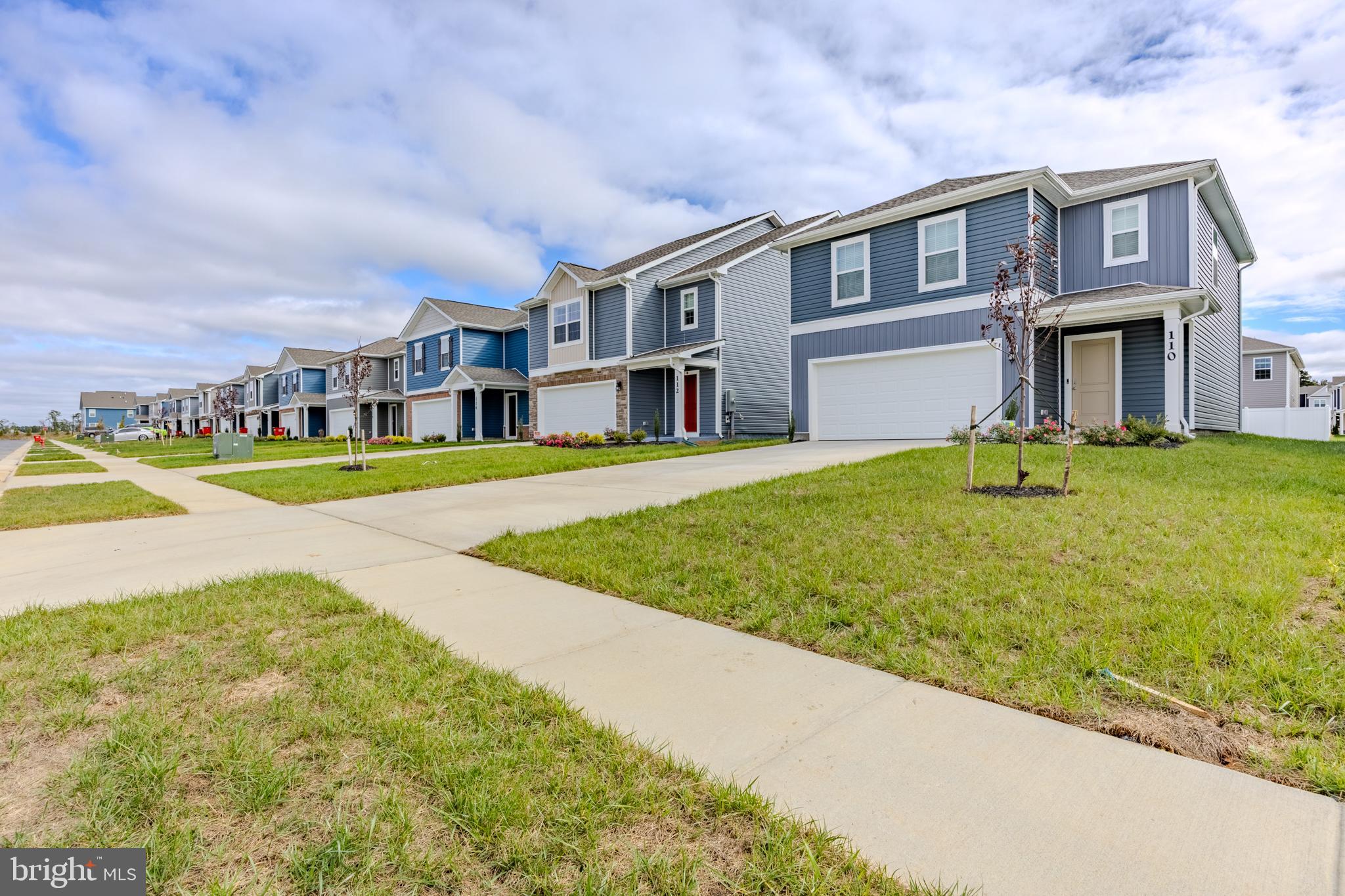 WEST WIND - Residential Lease