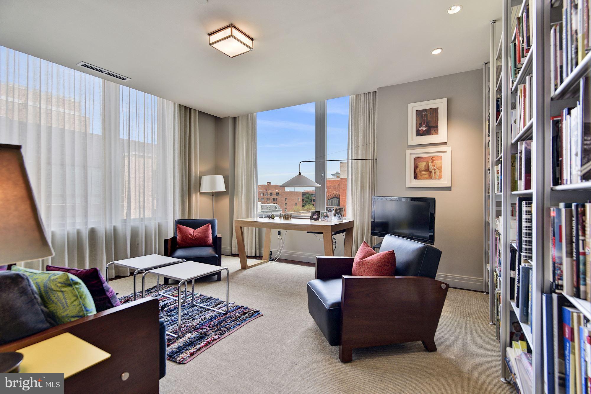 GEORGETOWN - Residential