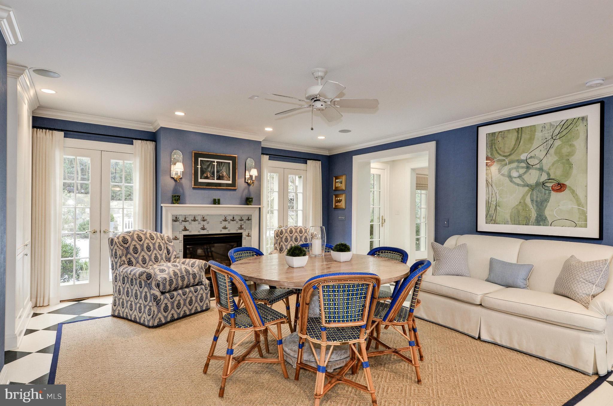 SPRING VALLEY - Residential