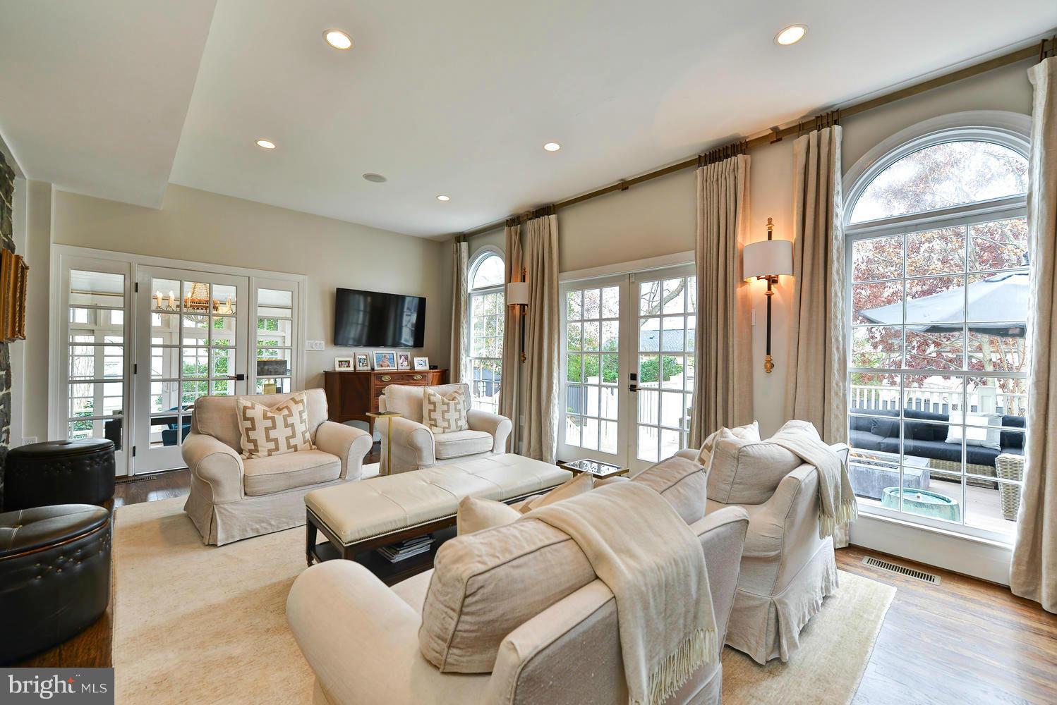 BELLE HAVEN - Residential