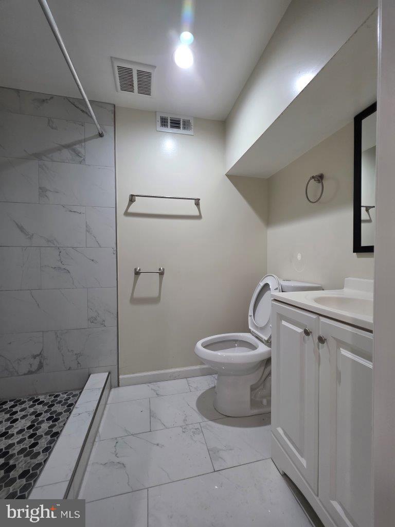 FOUR BY FOUR - Residential